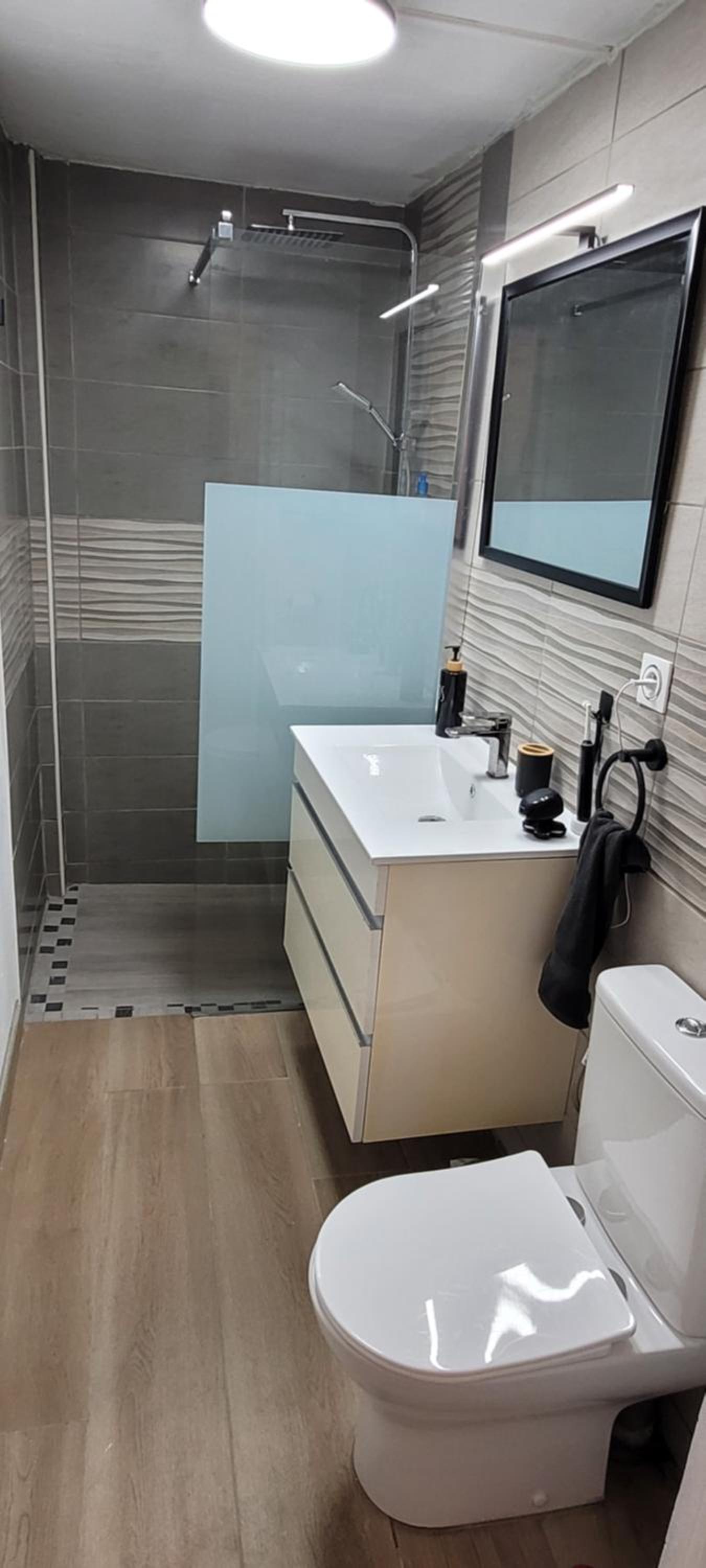 Schoelcher Beau T2 tout confort vue sur mer Wifi gratuit view 3