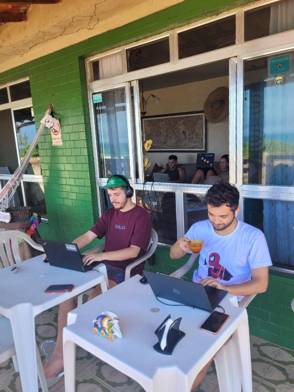 Saqua Beach Hostel