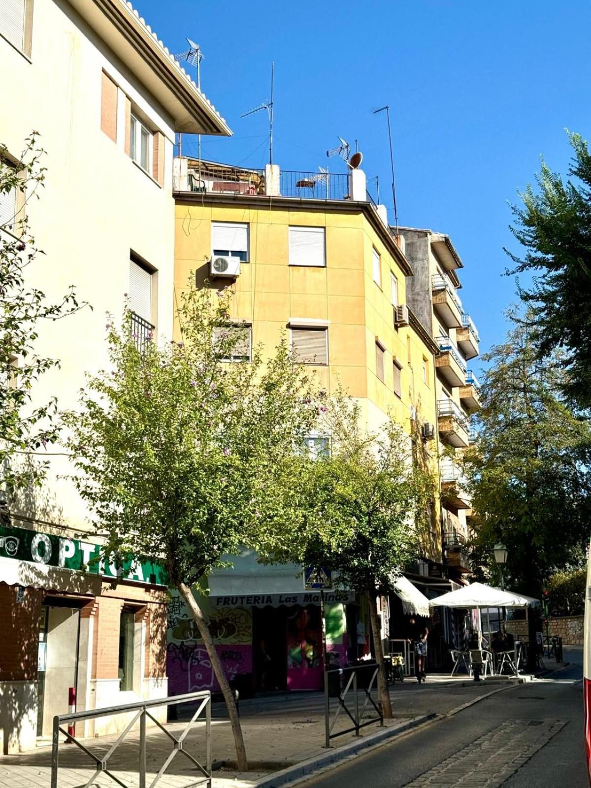 Apartamento con Parking El Rincón del Arte Granada Centro