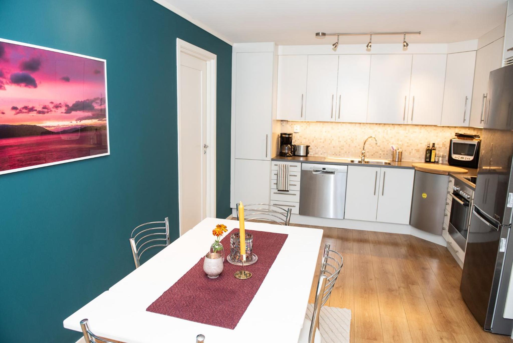 Arctic retreat - spacious apartment next to amazing nature