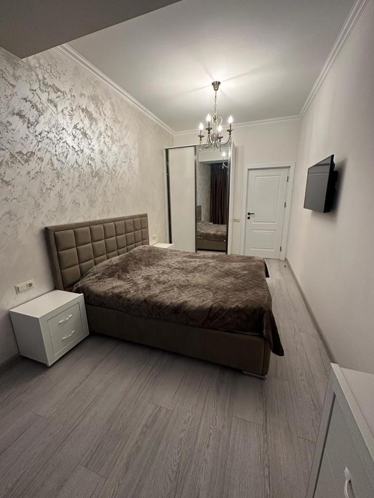 Apartment in Yerevan on Arghutyan Street,Komitas