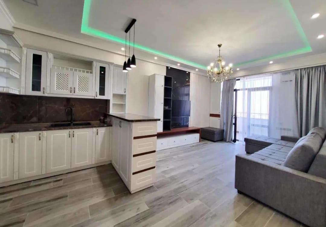 Apartment in Yerevan on Arghutyan Street,Komitas