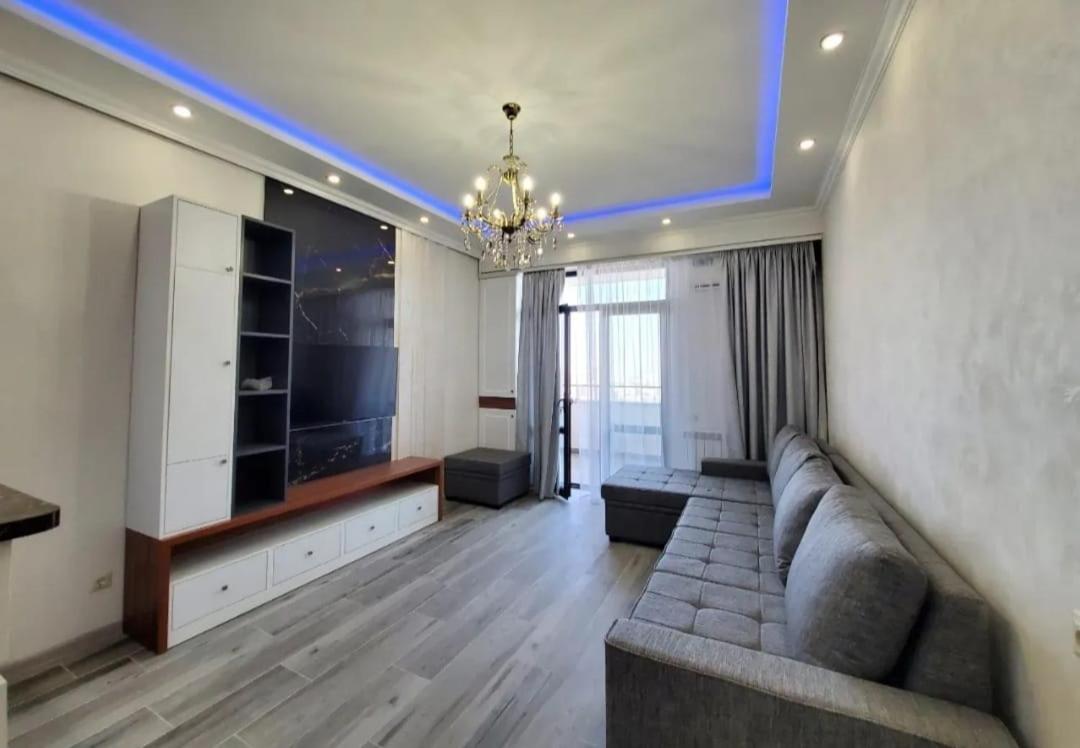 Apartment in Yerevan on Arghutyan Street,Komitas