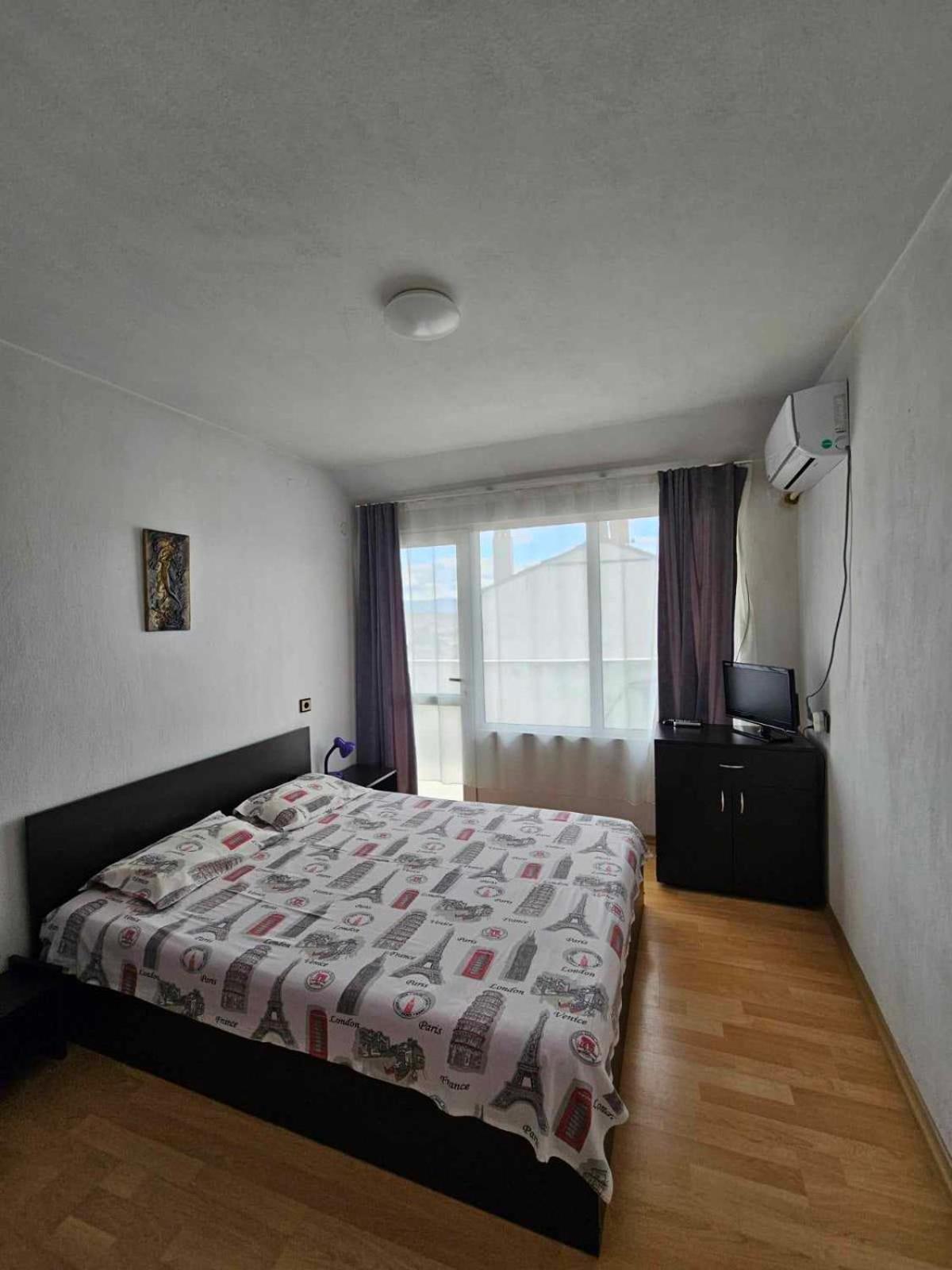 Photo 35