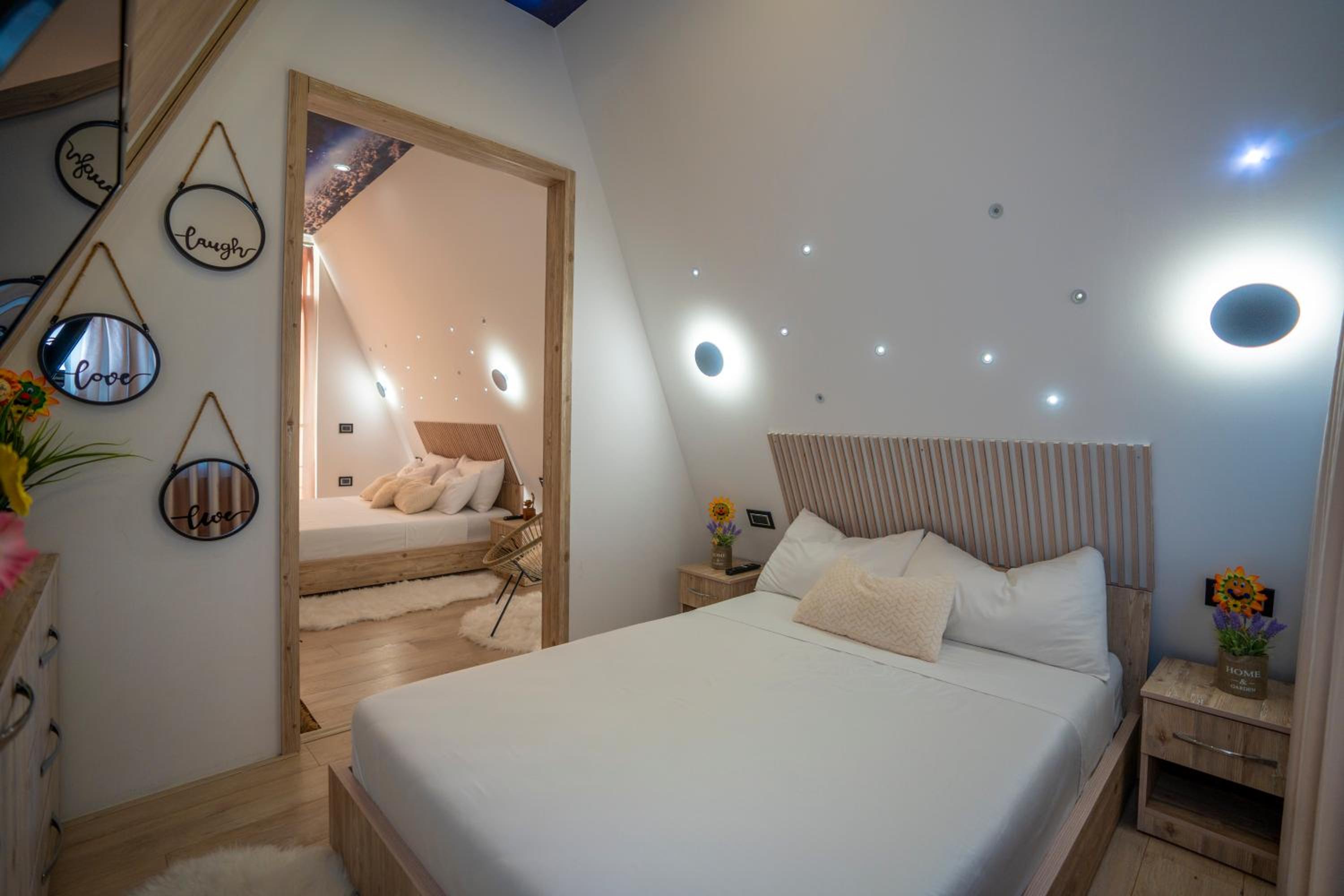 villas rrjoll