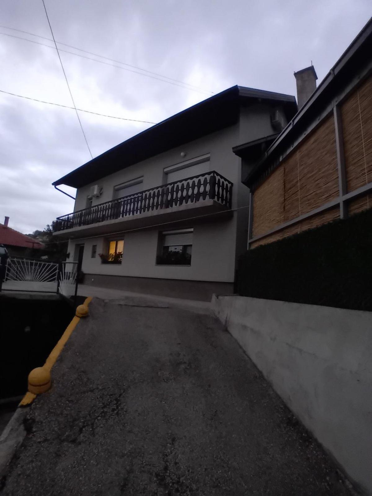Apartman Halida