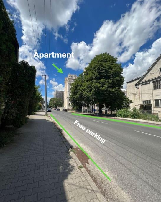 Apartment Golden Rose with 24H Checkin and Free Parking