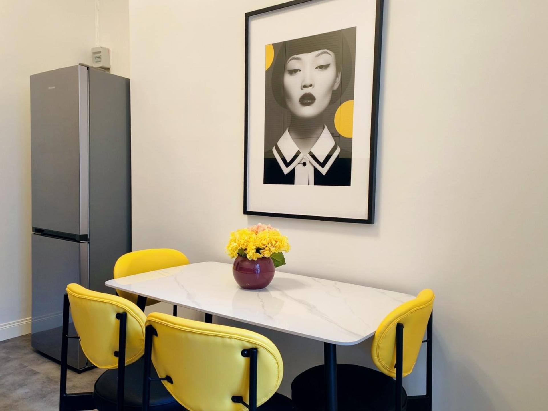 CityLife & Fiera Milano Apartment with AC, WiFi, Metro M1 and Airport link
