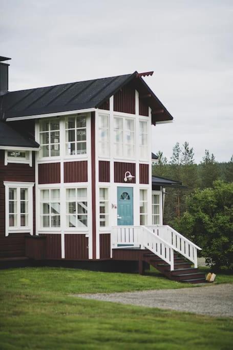 Forest Ranger's House, Authentic Lappish atmosphere
