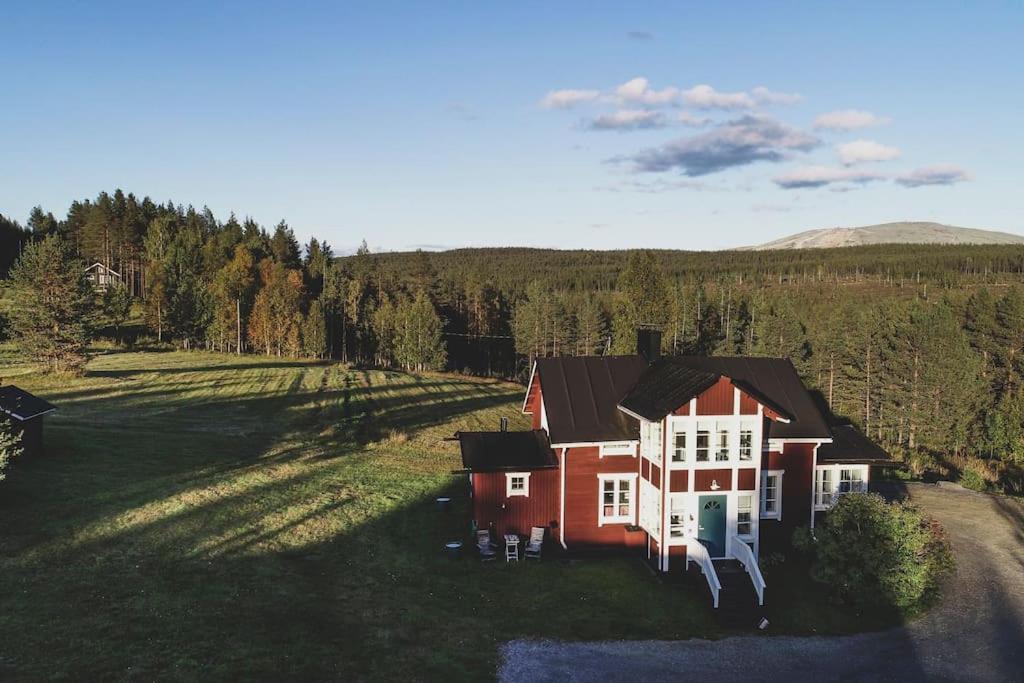 Forest Ranger's House, Authentic Lappish atmosphere