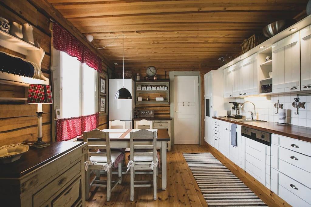 Forest Ranger's House, Authentic Lappish atmosphere