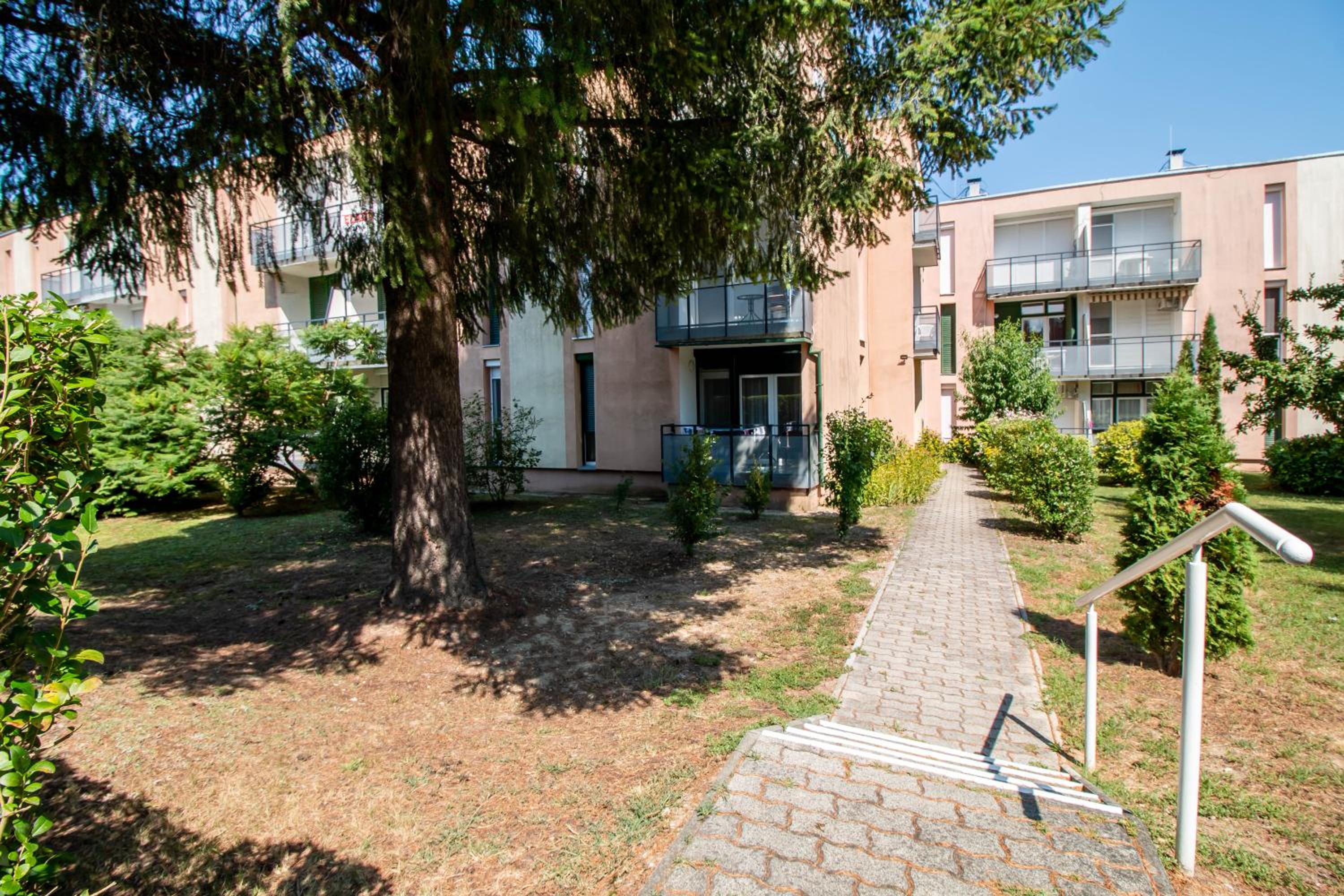Regina Apartman