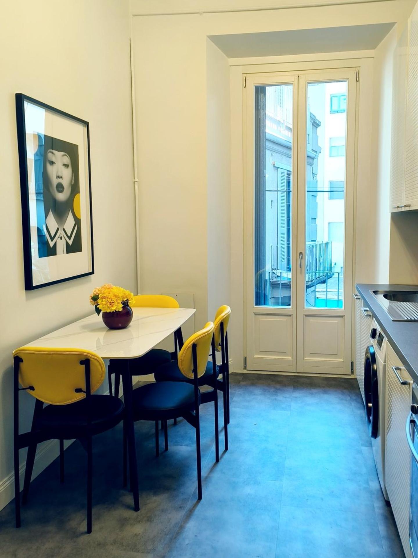 CityLife & Fiera Milano Apartment with AC, WiFi, Metro M1 and Airport link