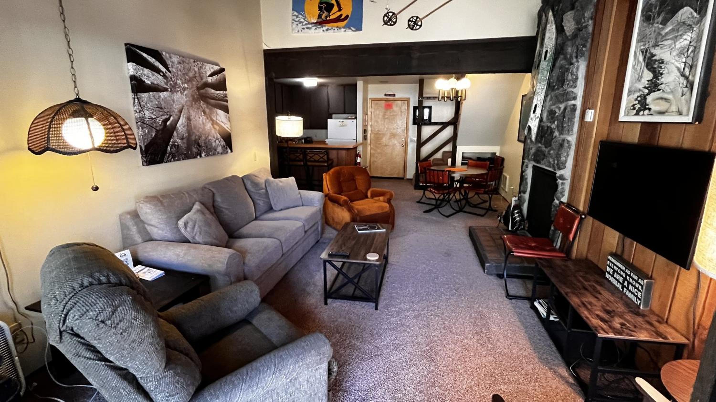 lounge