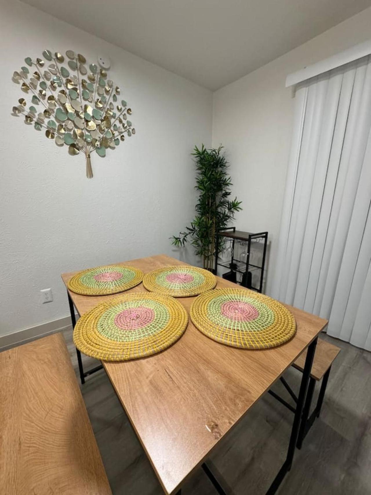DT Dallas l Modern Abode 1BD