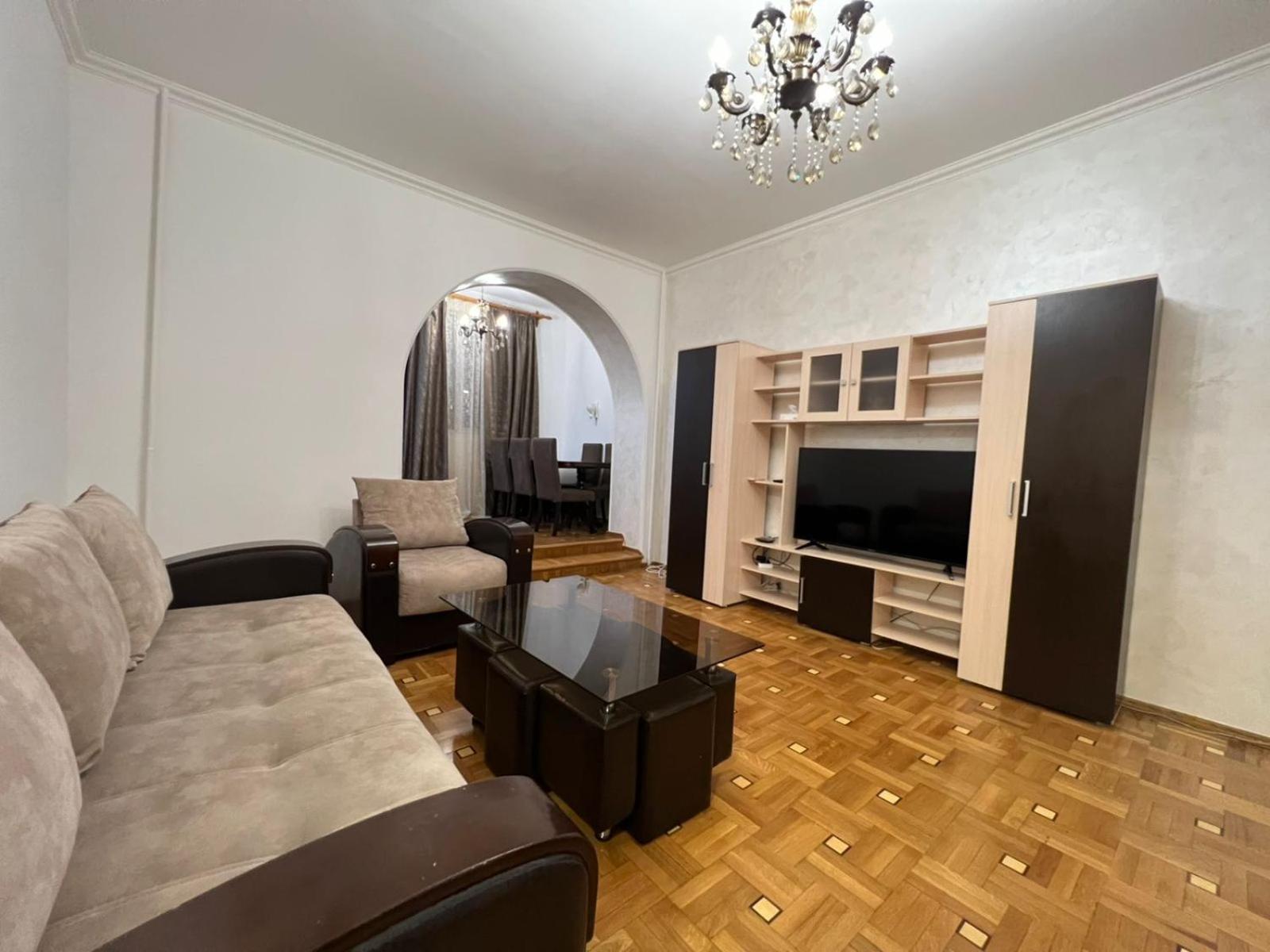 Large and Beautiful Apartment in the Middle of City Center, By Opera , Cascade and Northern Avenue