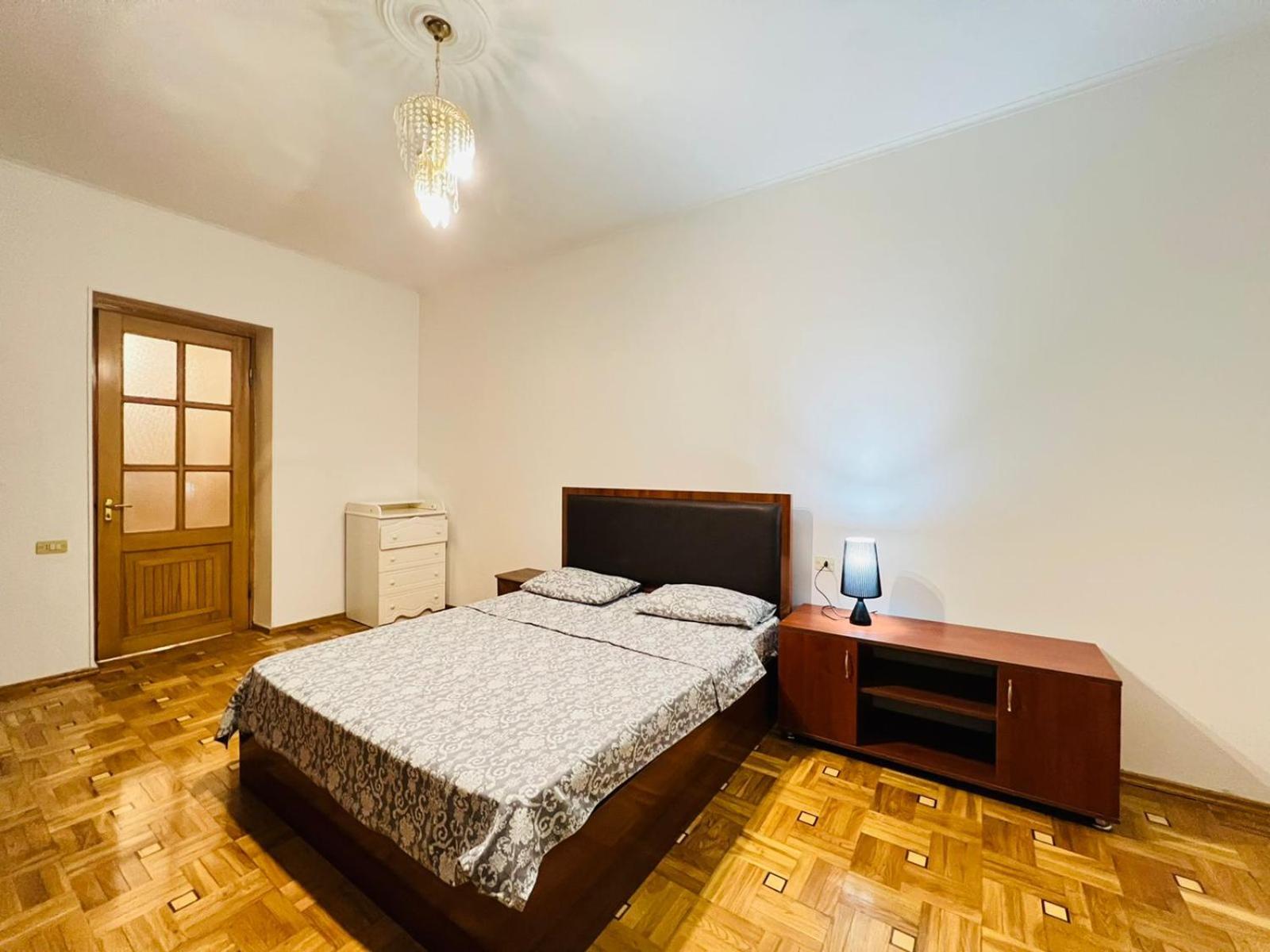 Large and Beautiful Apartment in the Middle of City Center, By Opera , Cascade and Northern Avenue