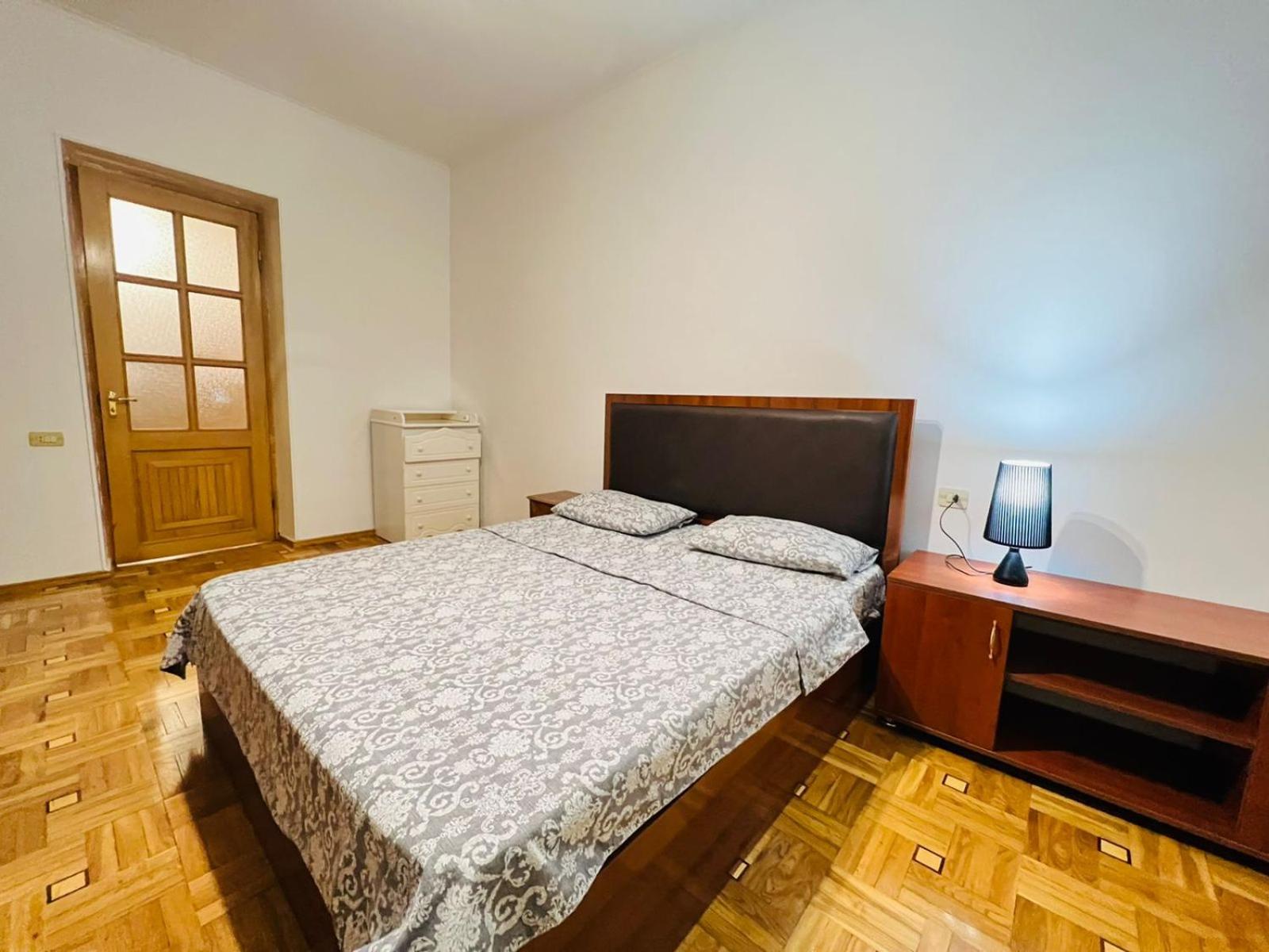 Large and Beautiful Apartment in the Middle of City Center, By Opera , Cascade and Northern Avenue