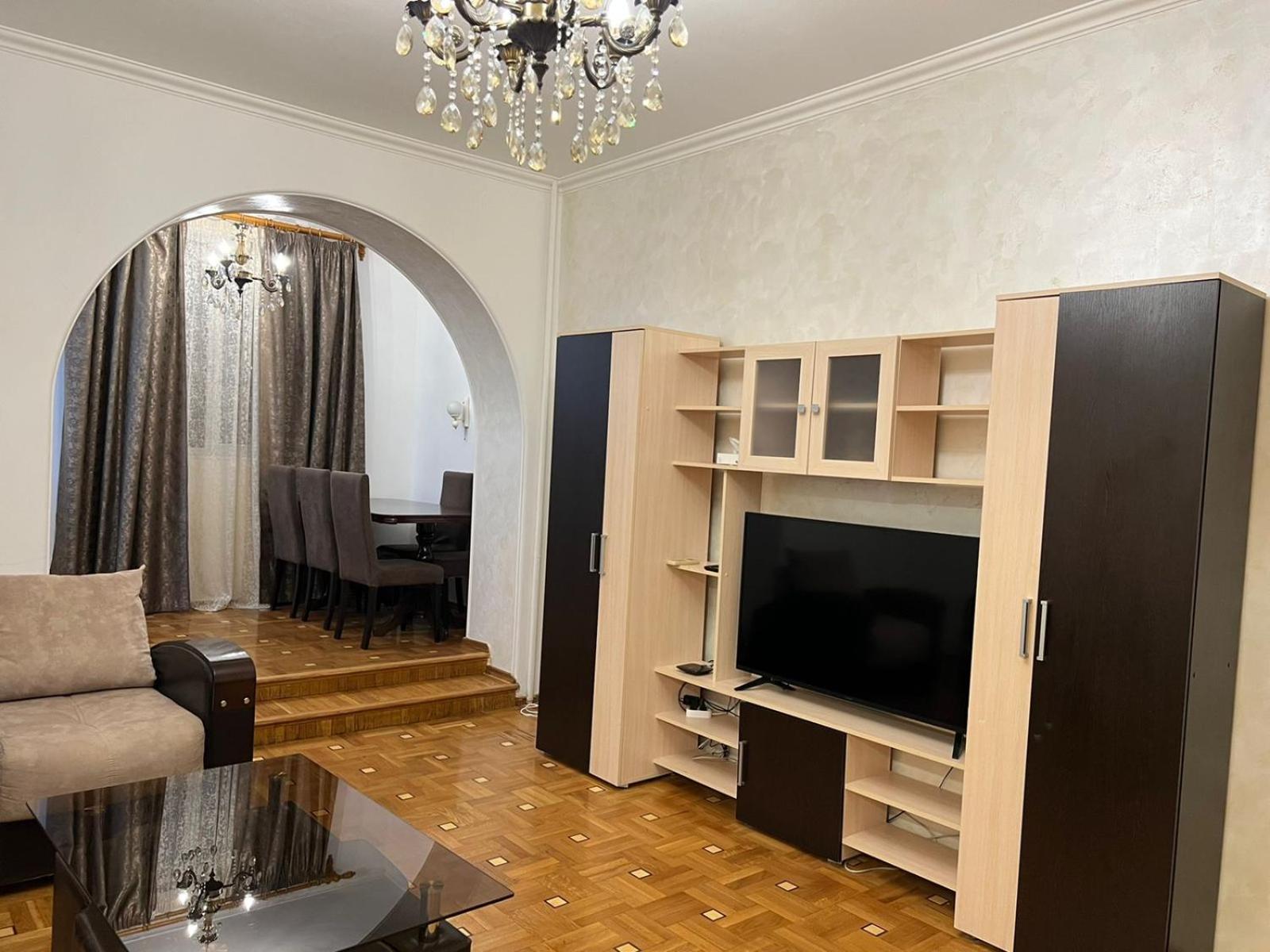 Large and Beautiful Apartment in the Middle of City Center, By Opera , Cascade and Northern Avenue