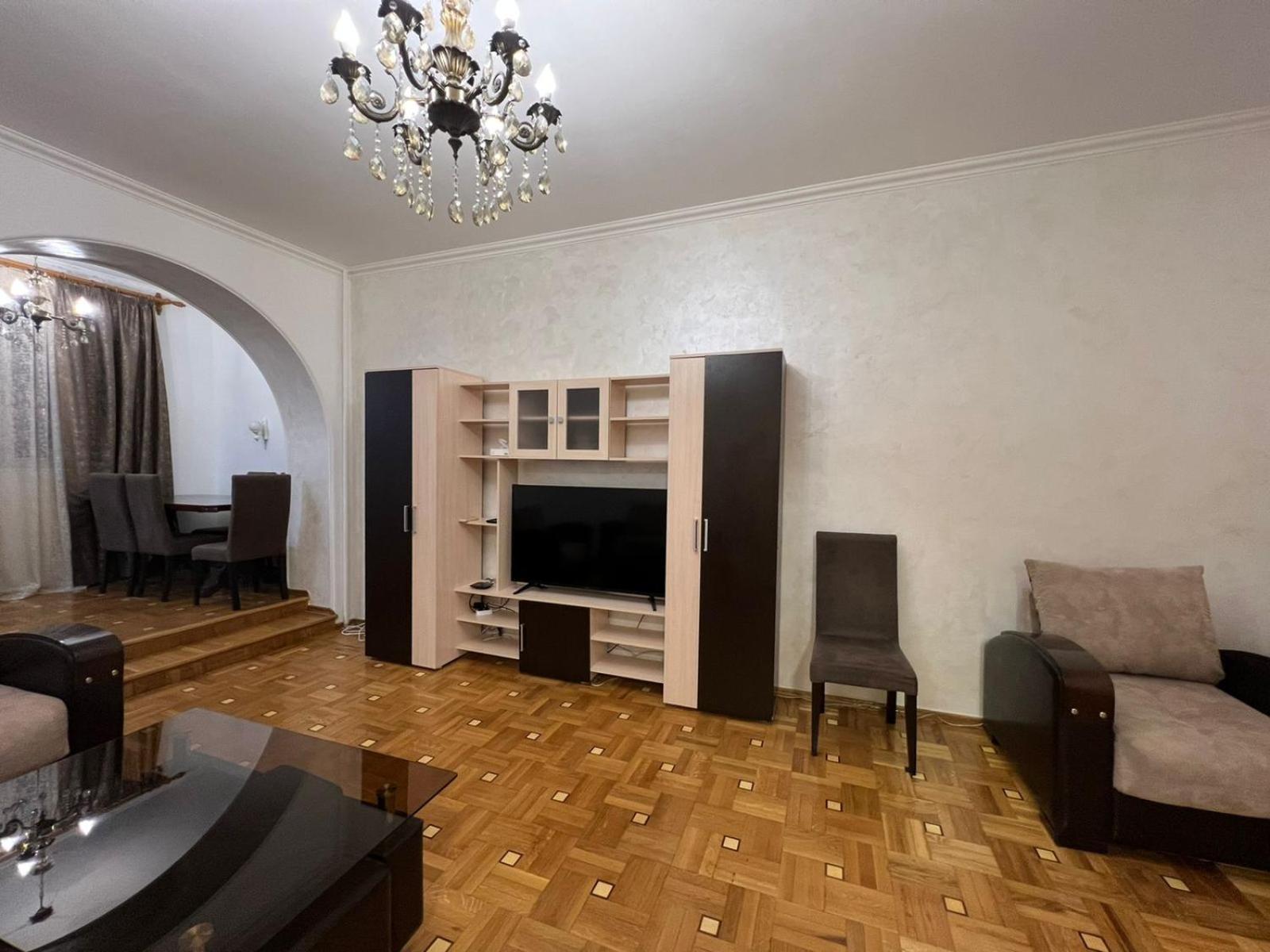 Large and Beautiful Apartment in the Middle of City Center, By Opera , Cascade and Northern Avenue