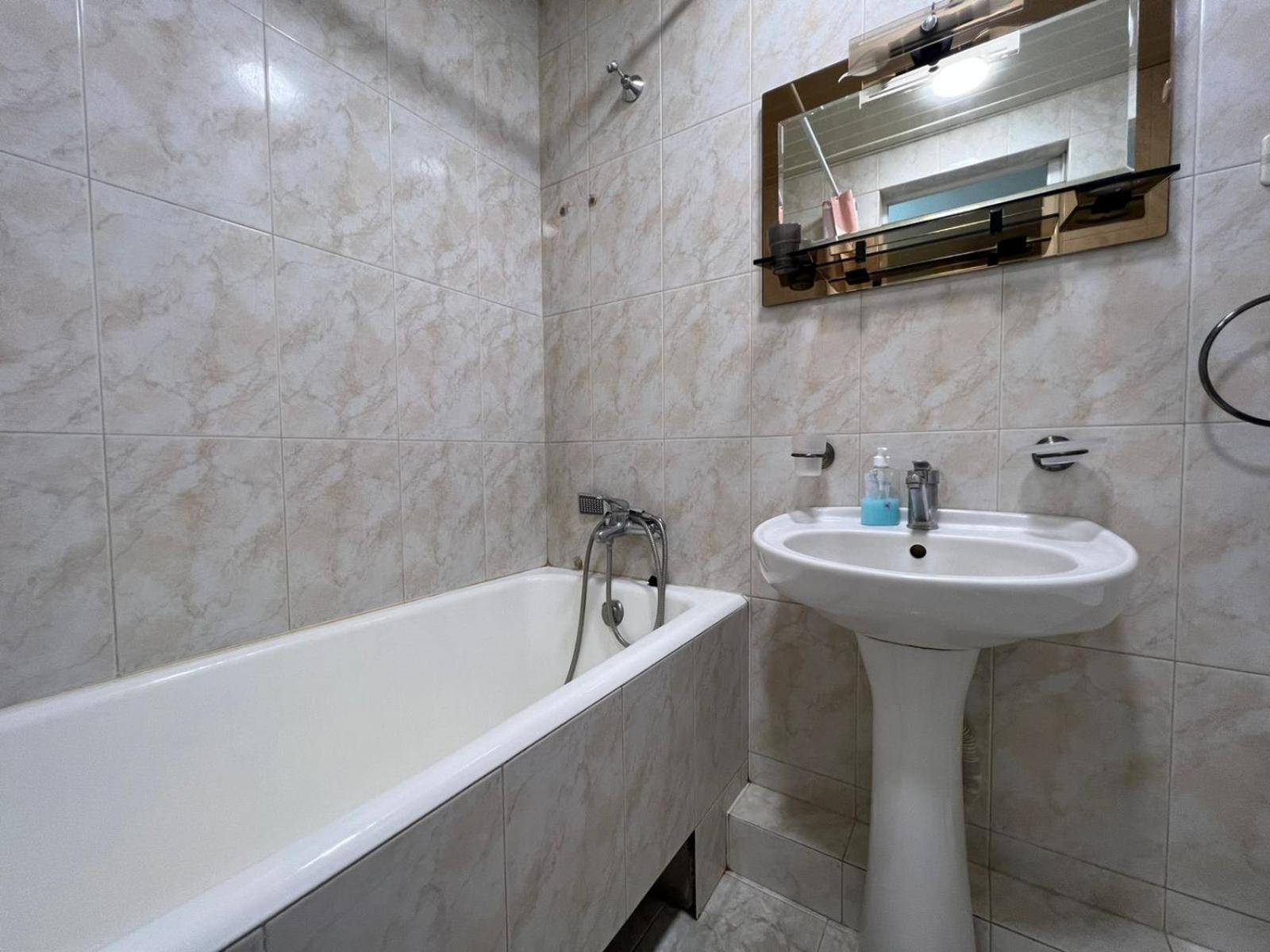 Large and Beautiful Apartment in the Middle of City Center, By Opera , Cascade and Northern Avenue