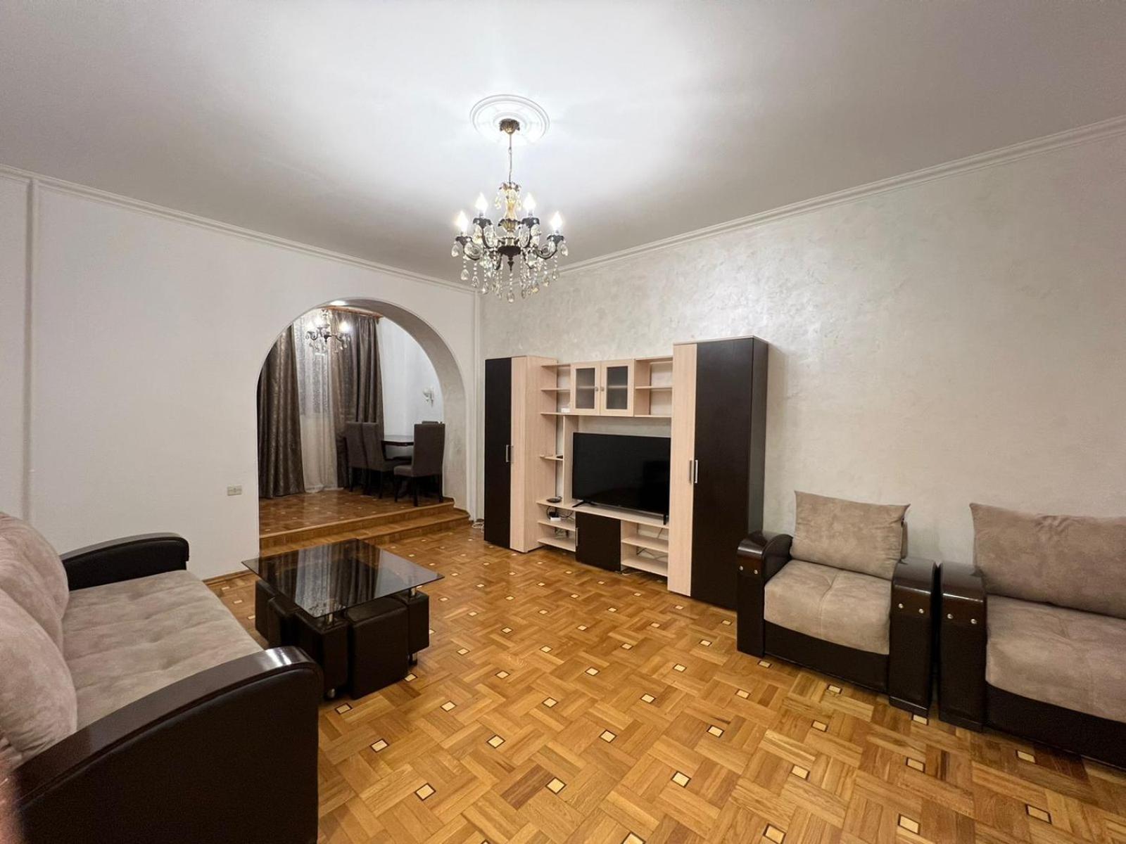 Large and Beautiful Apartment in the Middle of City Center, By Opera , Cascade and Northern Avenue
