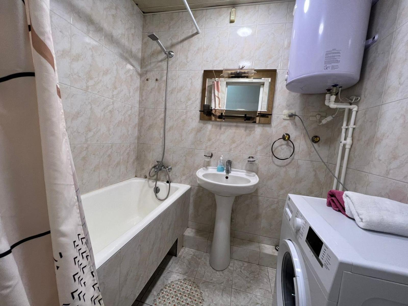 Large and Beautiful Apartment in the Middle of City Center, By Opera , Cascade and Northern Avenue