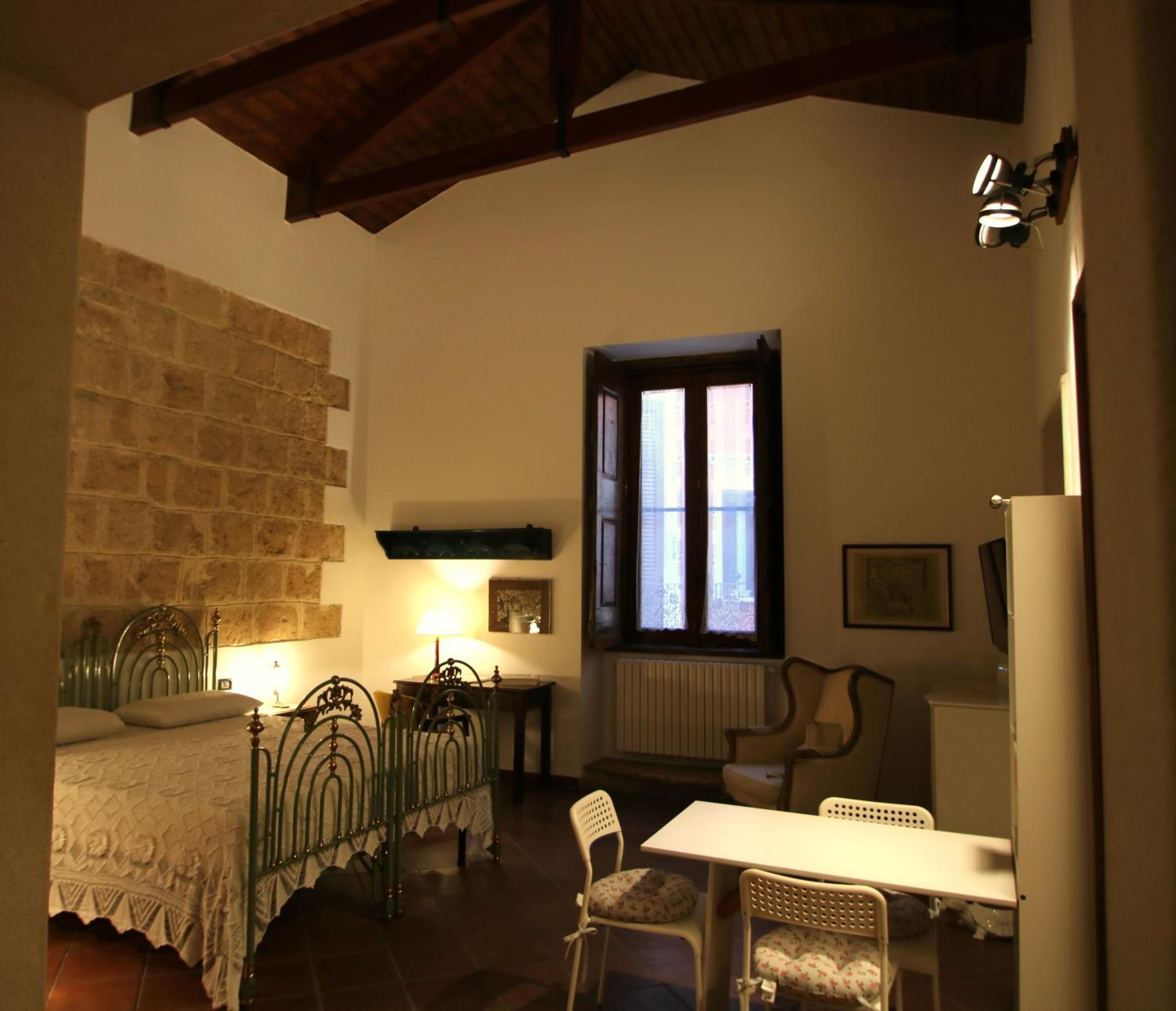 Casa di Orazio view 4
