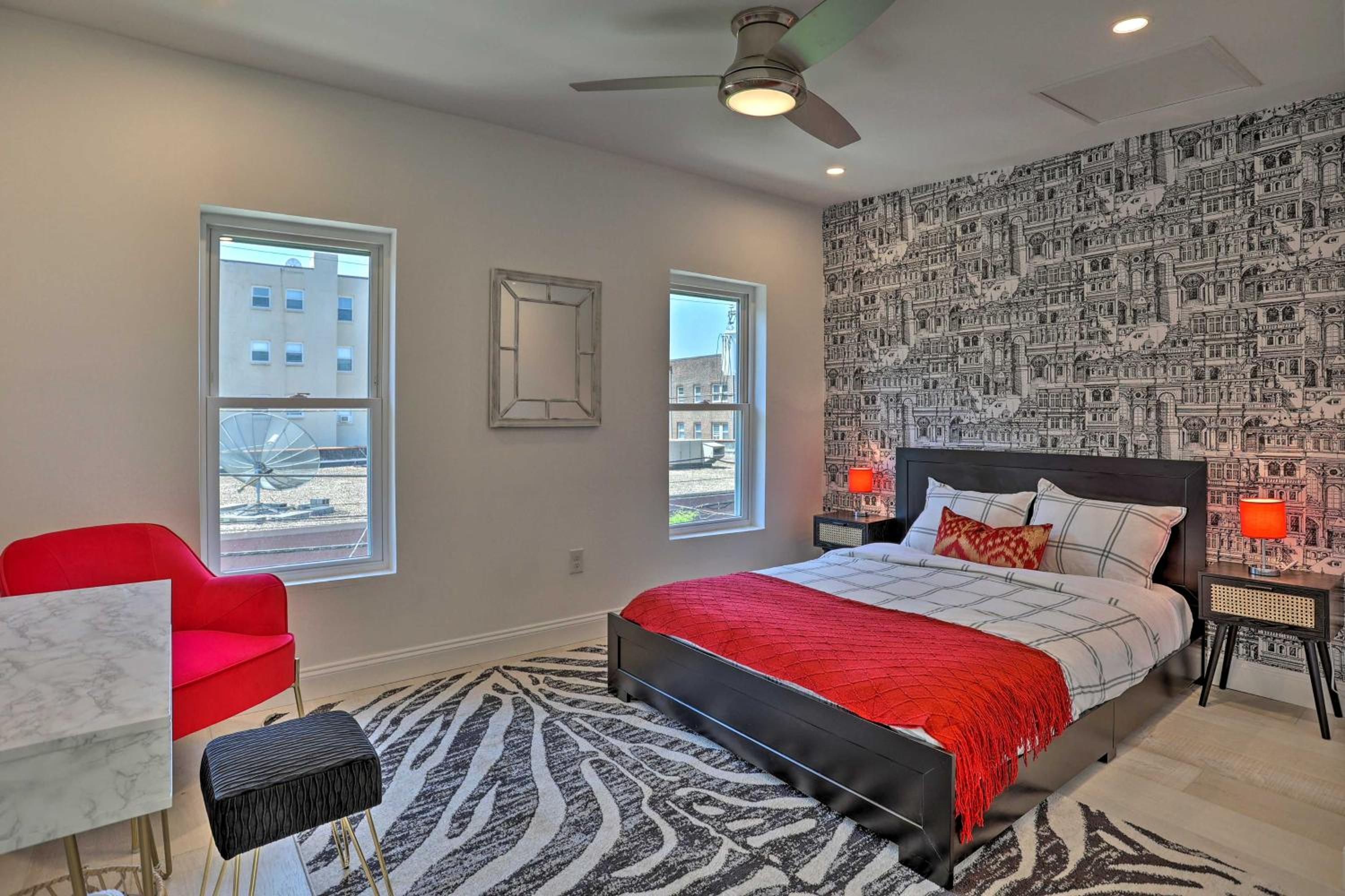 Live Loftily at University City view 3