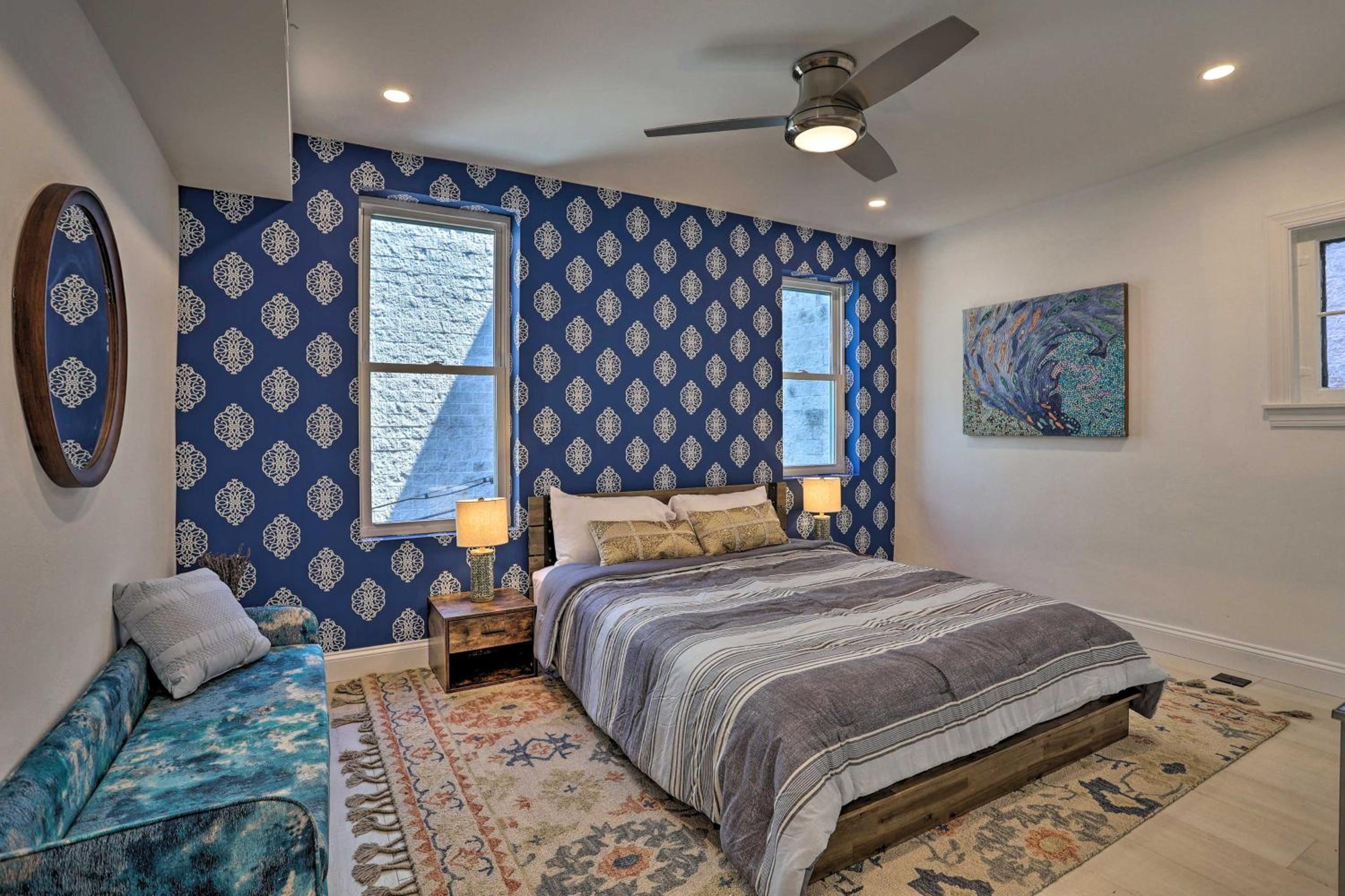 Live Loftily at University City view 5
