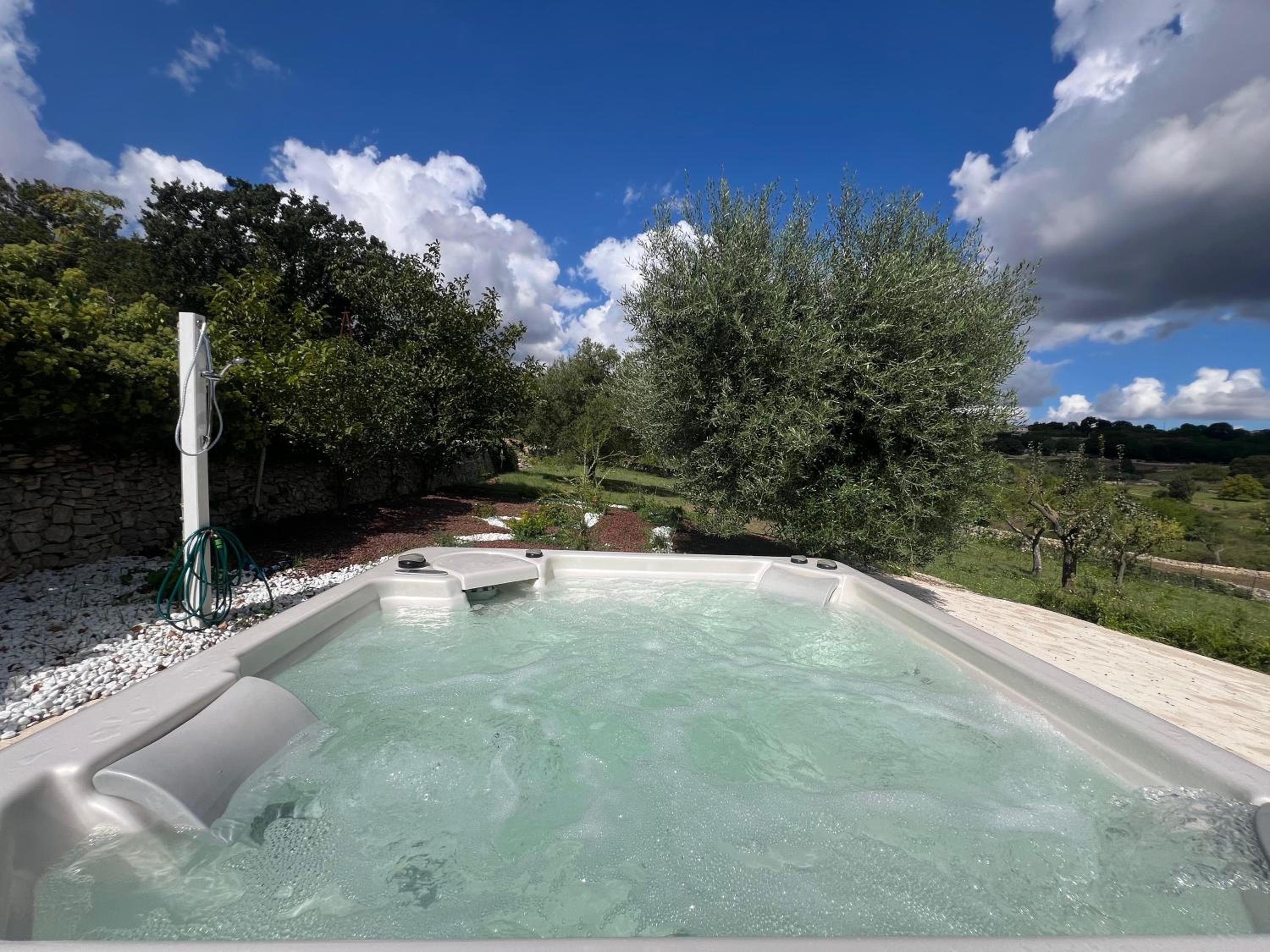 TRULLI luxury Coni di luce
