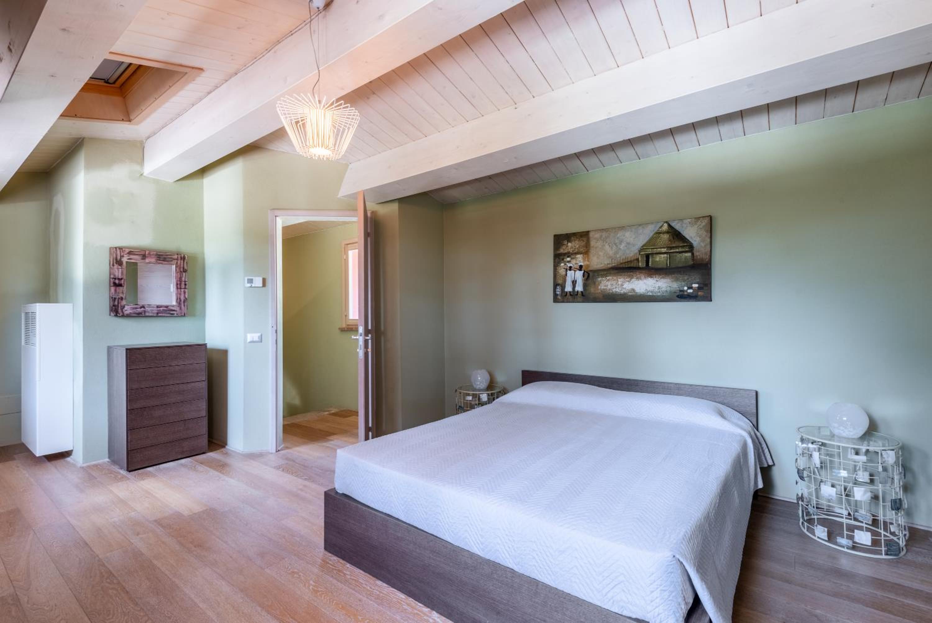 Deluxe Apartment in Villa Salvia - Cignella Resort Tuscany view 2