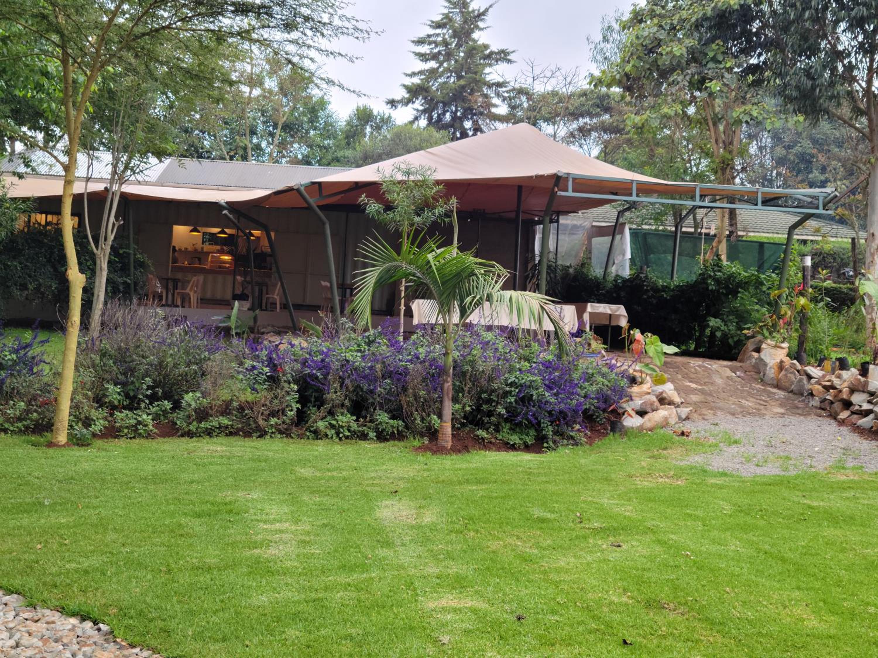 Enkishon suites