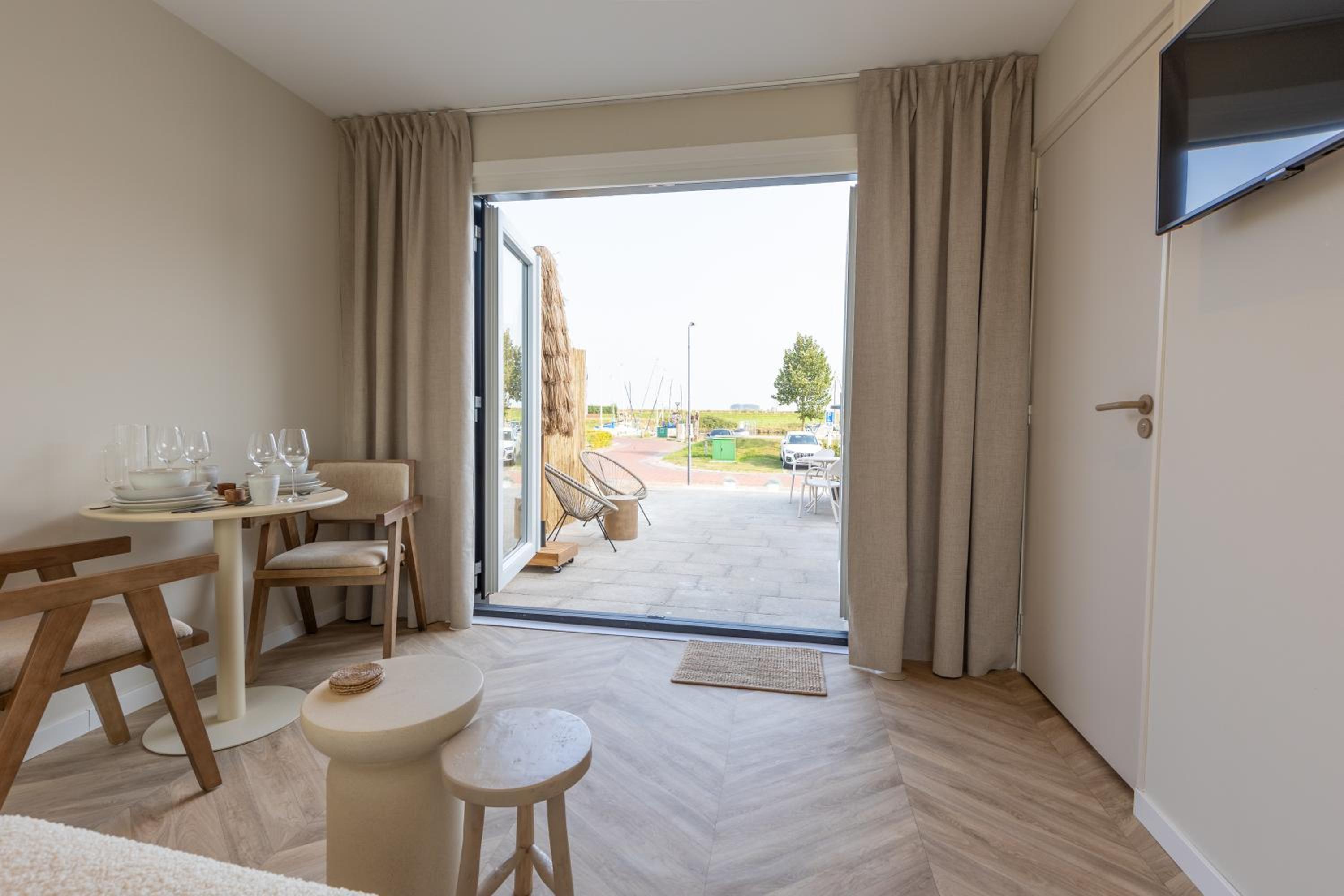 Harbour Suites