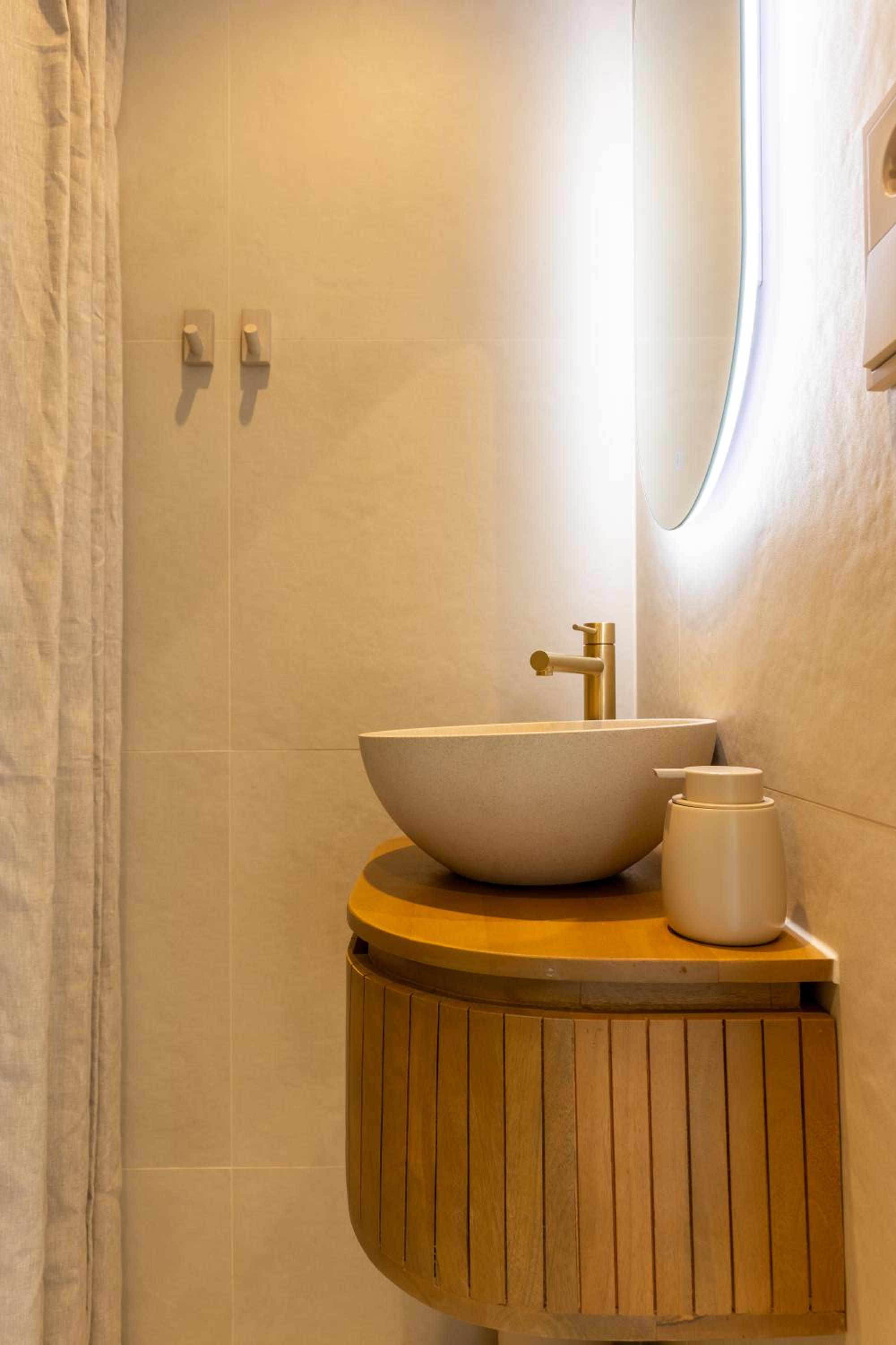 Harbour Suites
