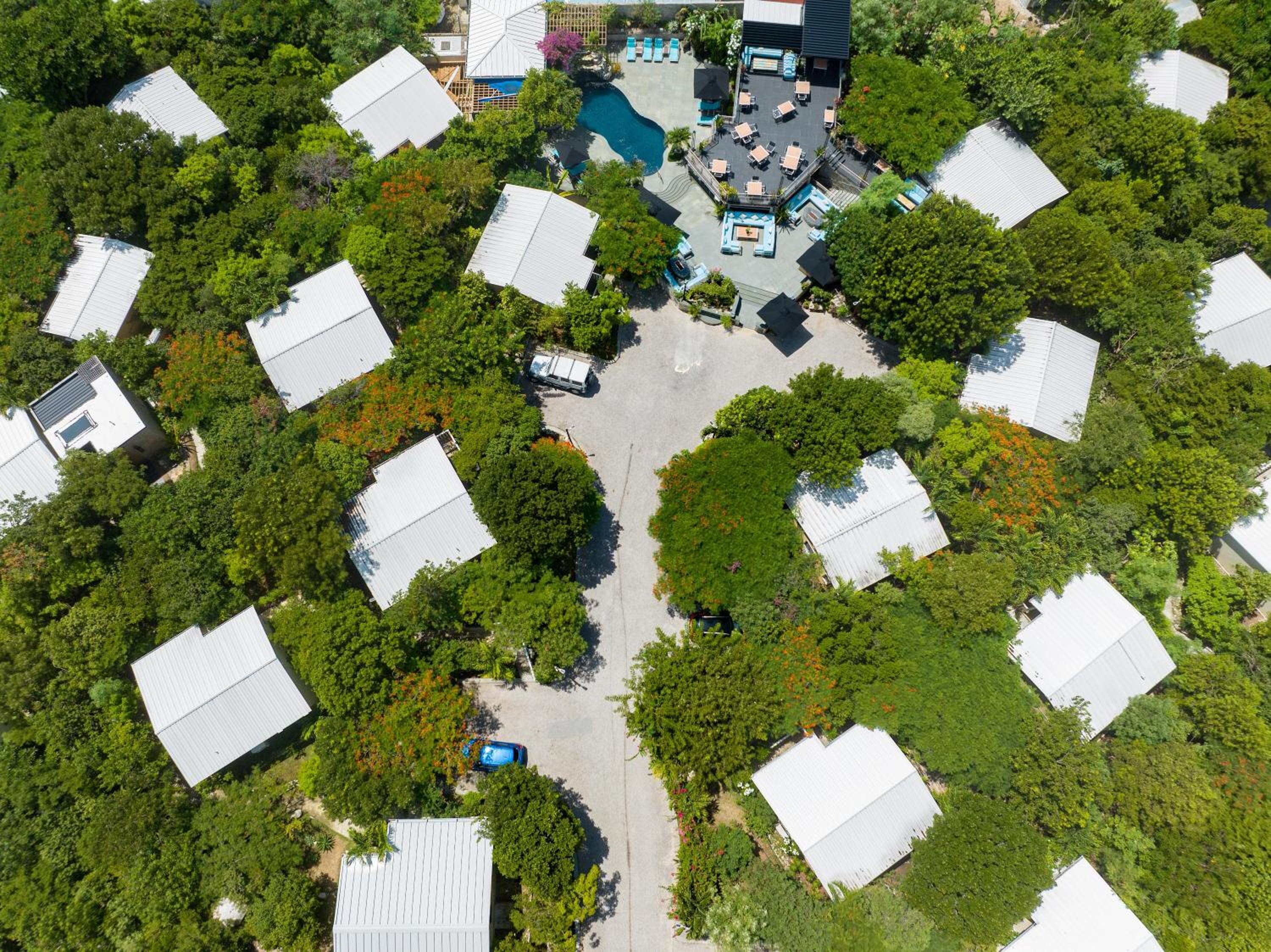 Kokomo Botanical Resort - Caribbean Family Cottages