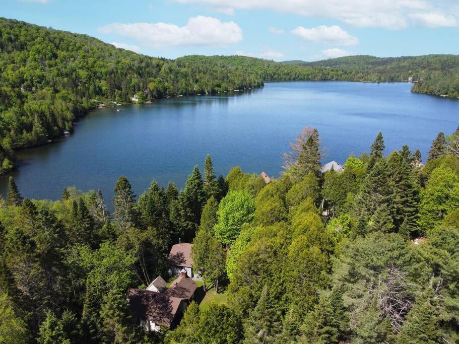 Chalet Mon Repos - Lac Sarrazin avec embarcations