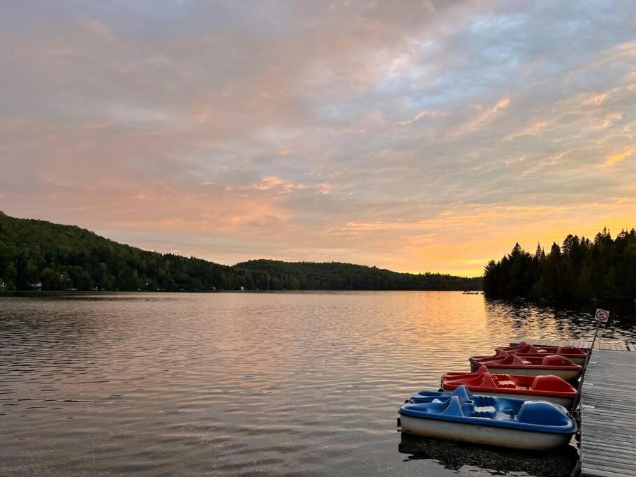 Chalet Mon Repos - Lac Sarrazin avec embarcations