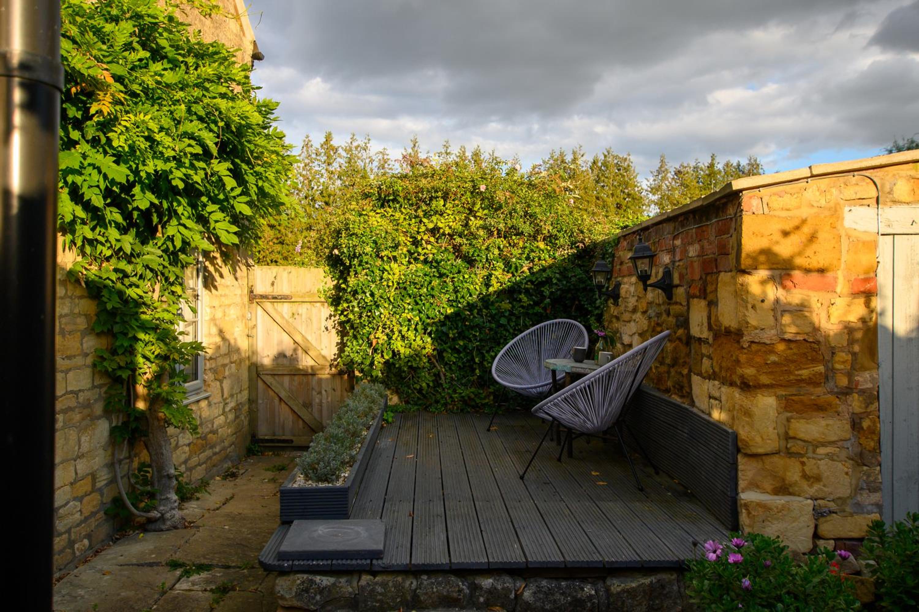 Cotswolds Corner Cottage