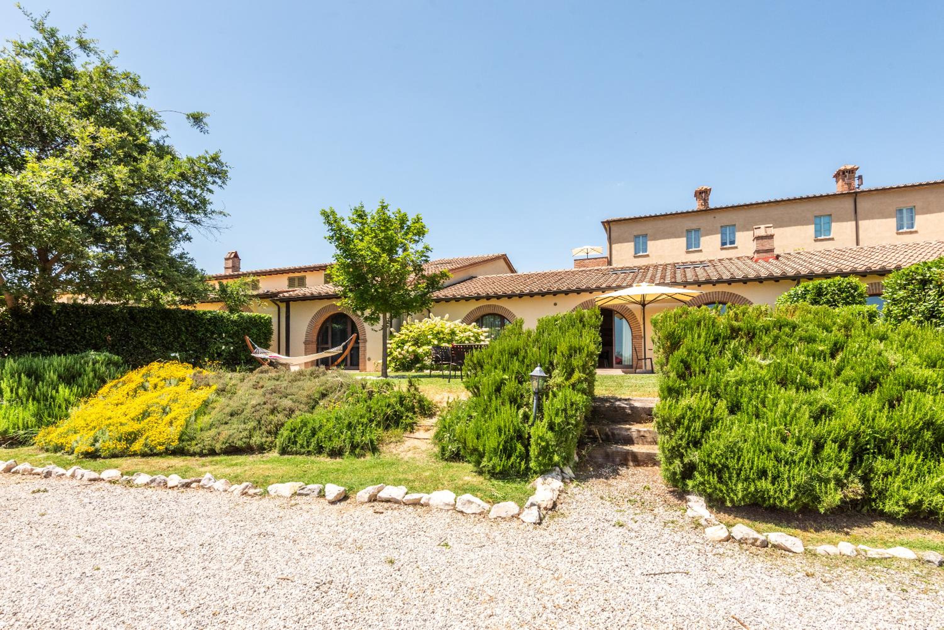 Villa Aquila on two floors - Cignella Resort Tuscany