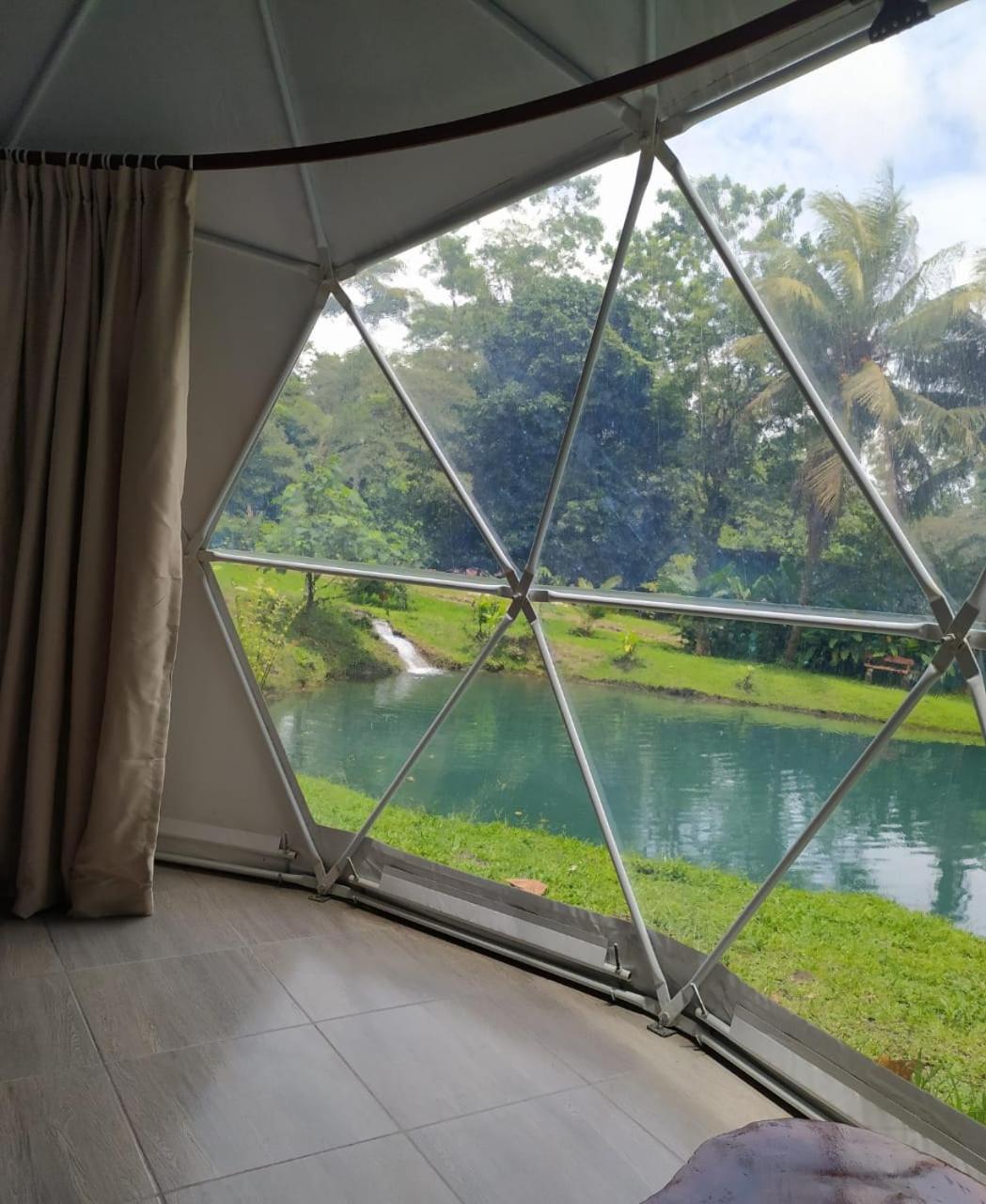 Mineral River Eco Dome