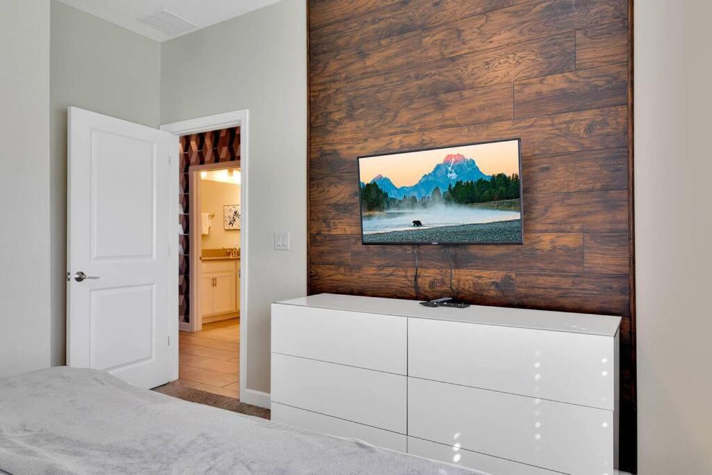 Dream 4839 Thownhome at Storey Lake Resort view 5