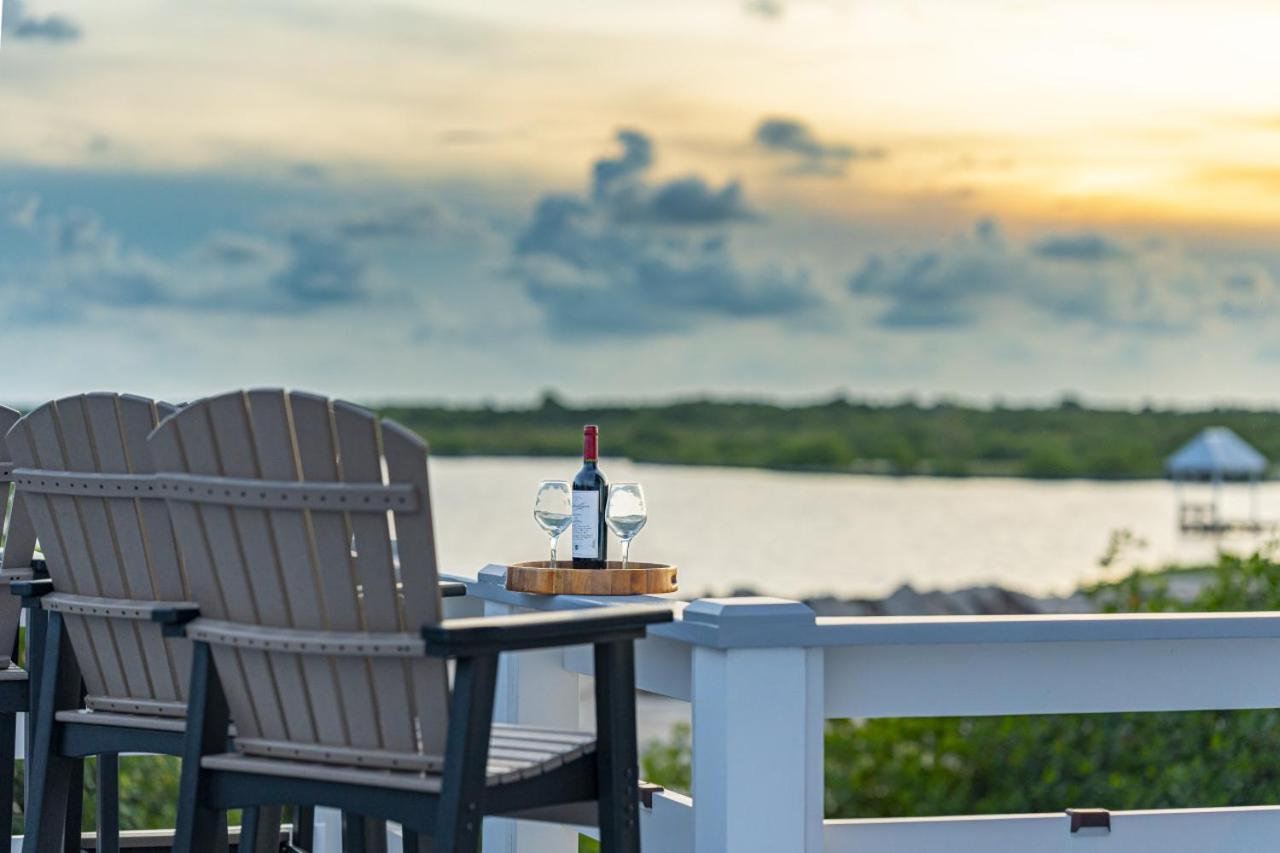 La Dolce Vida and Mistico Beach Club plus Boat Shuttle