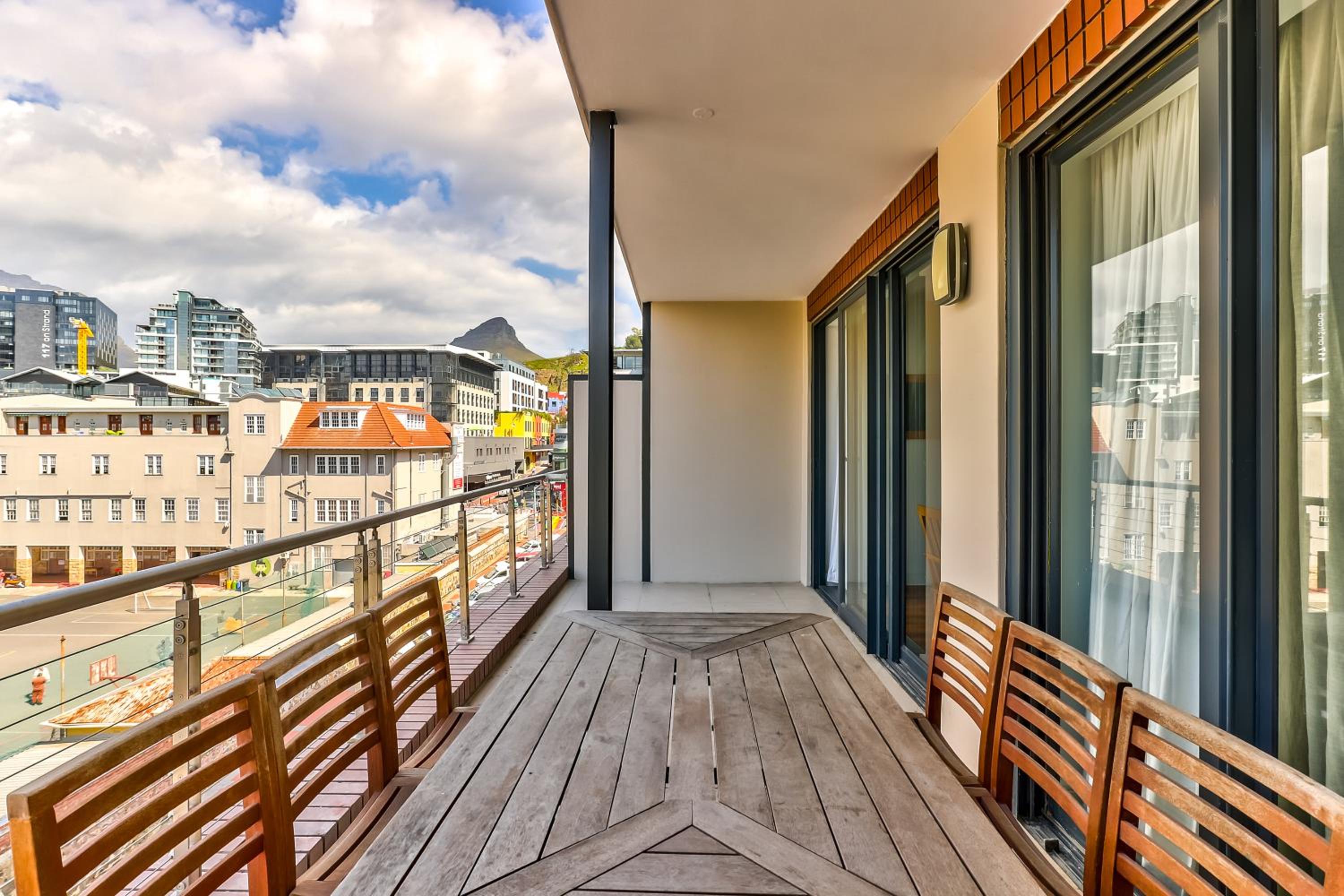 Rockwell Views