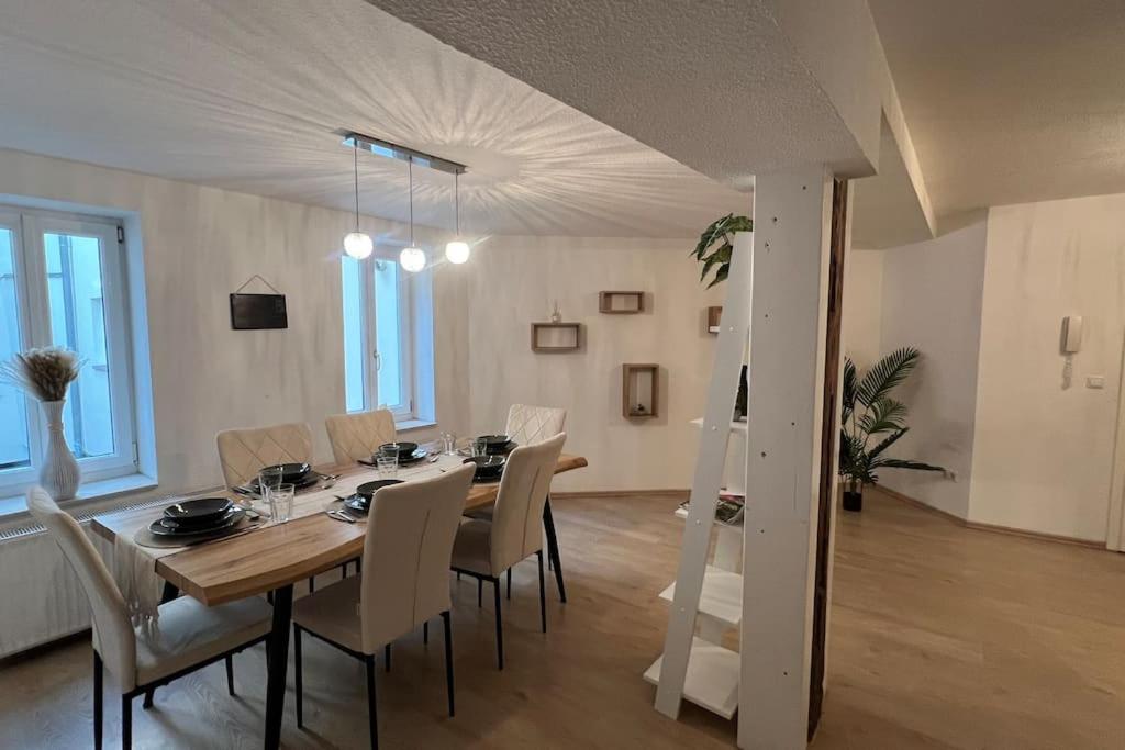 DREAMZzz AltstadtTraum im Herzen Coburgs Parkplatz