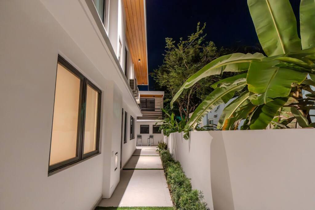 Emerald Haus 12Bd 6Bath Sleeps 26 People view 2