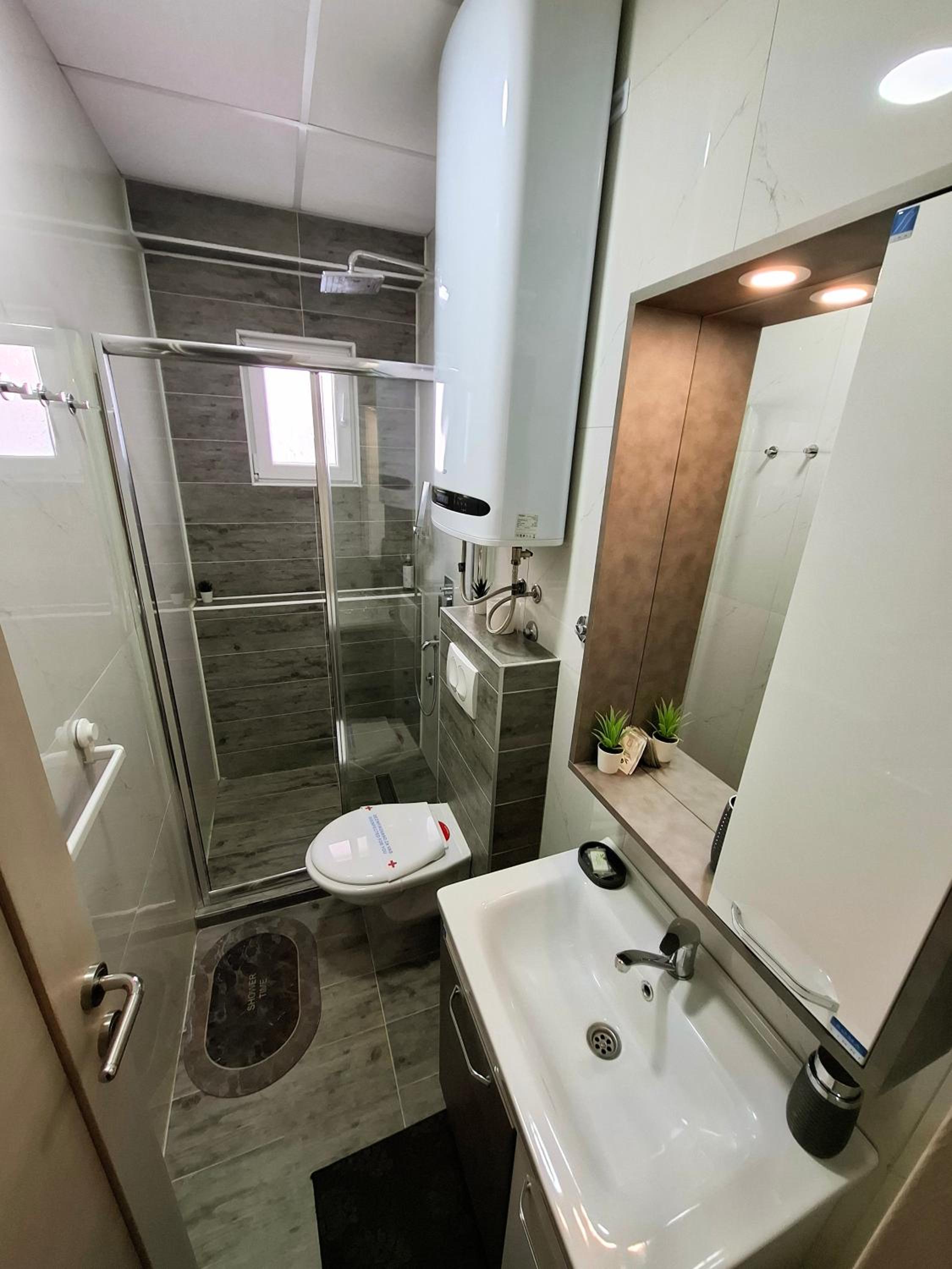 GOLD APARTMANI