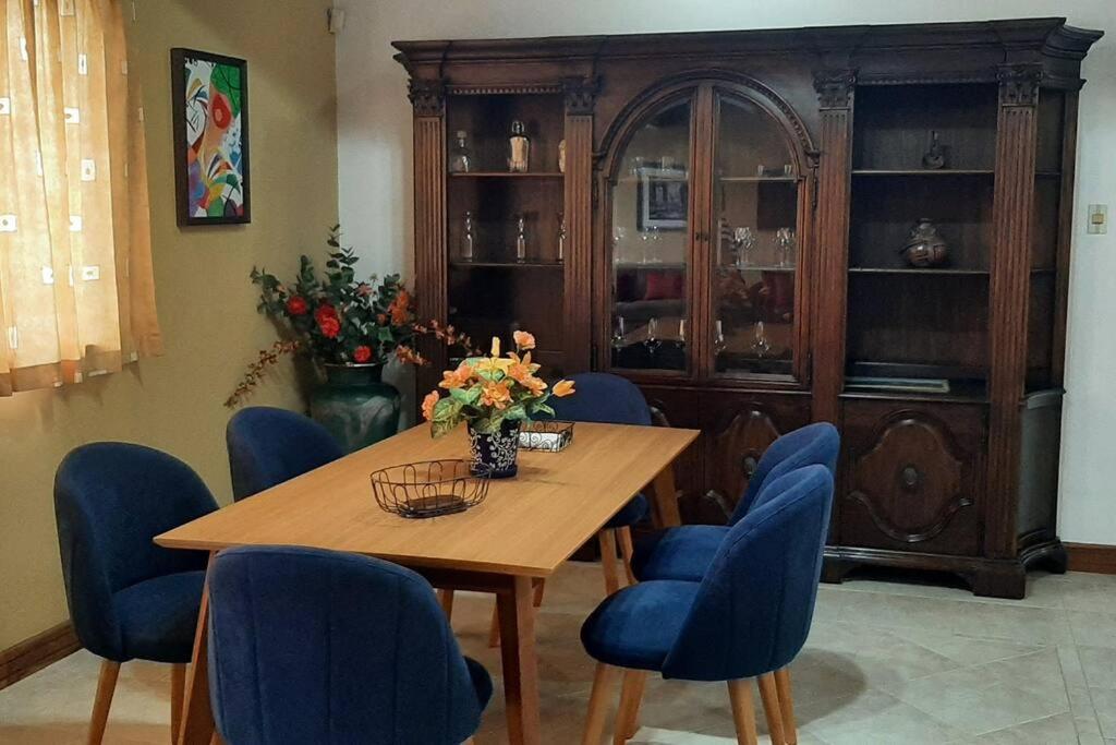 Departamento Puerto Azul via a la costa