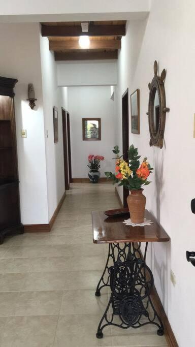 Departamento Puerto Azul via a la costa