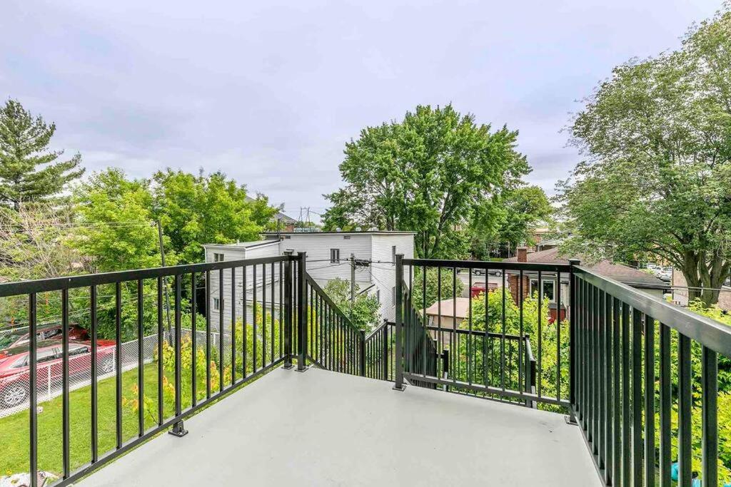Nice Cozy & Unique Apartment with Free Parking